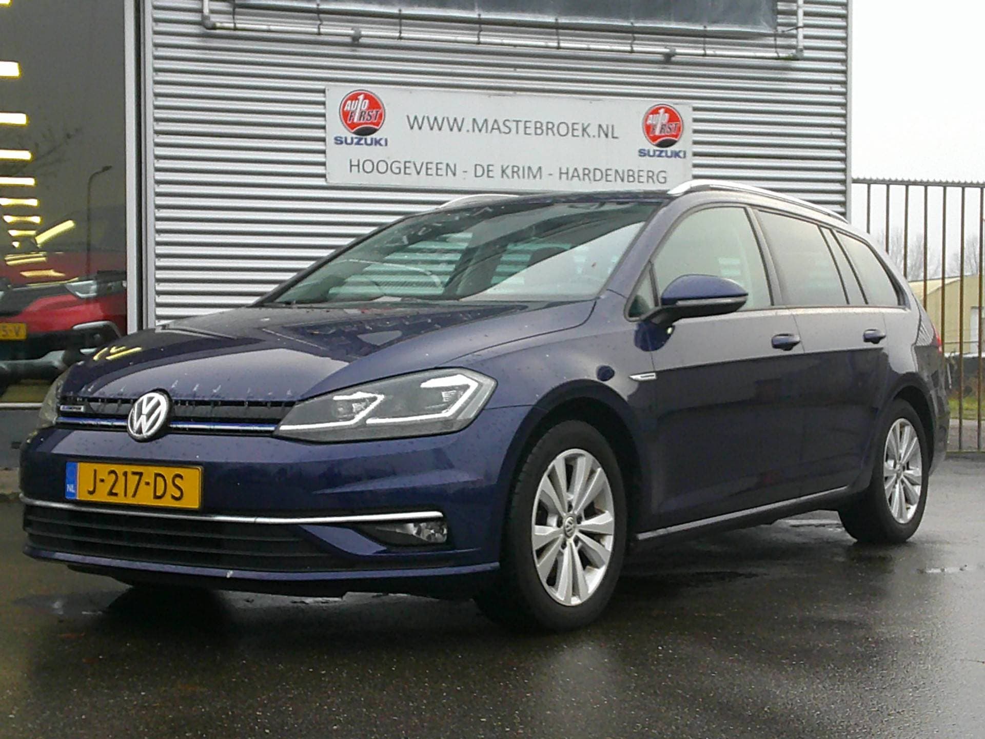 Volkswagen Golf - Afbeelding 1