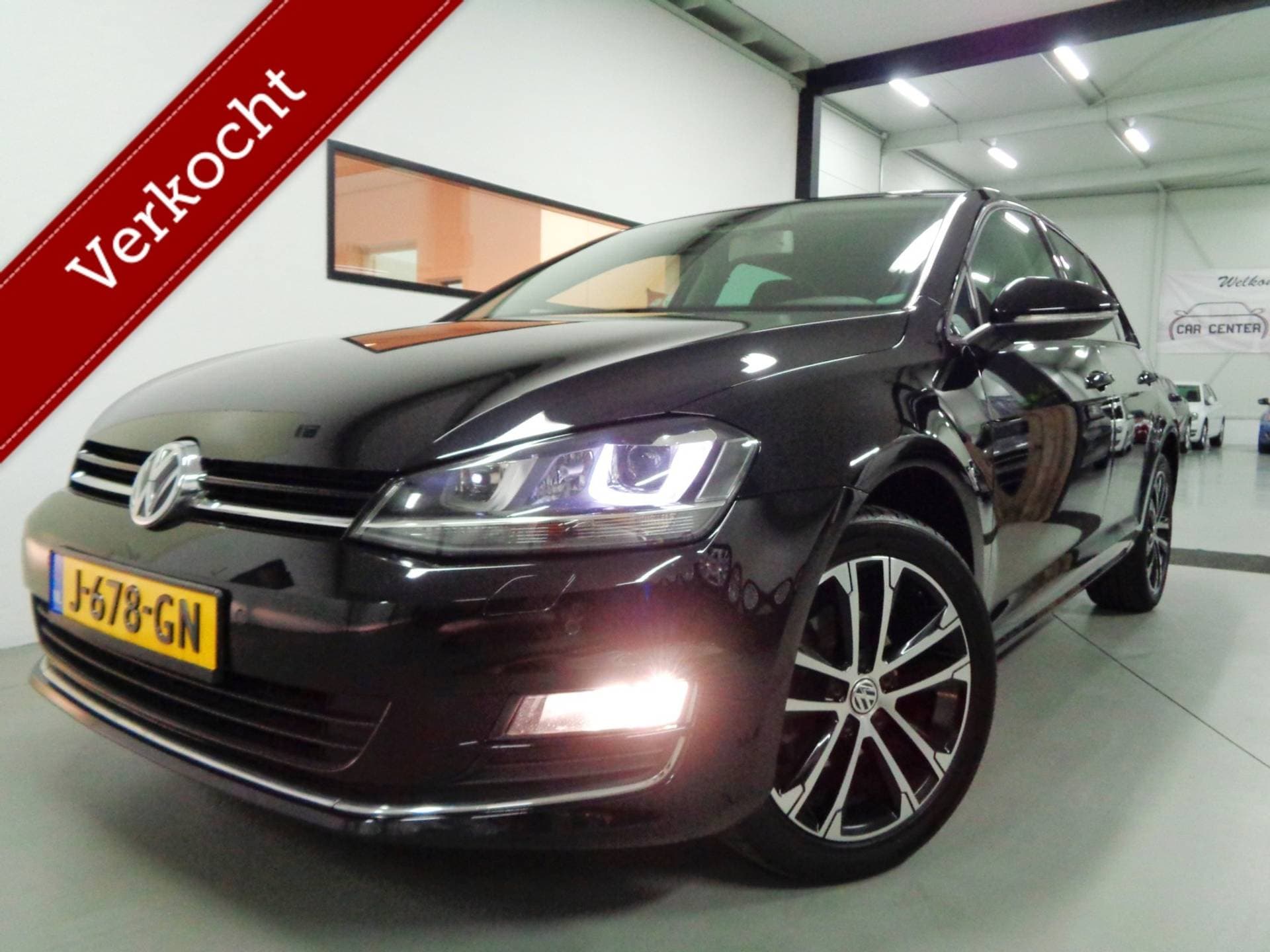 Volkswagen Golf - Afbeelding 1