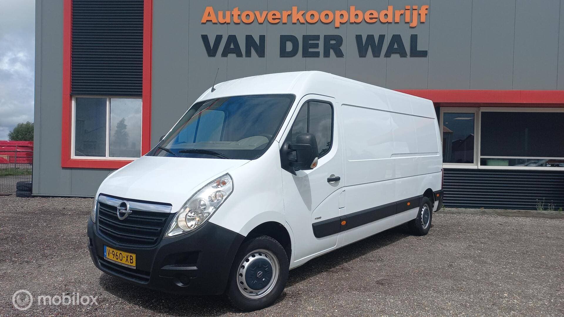 Opel Movano