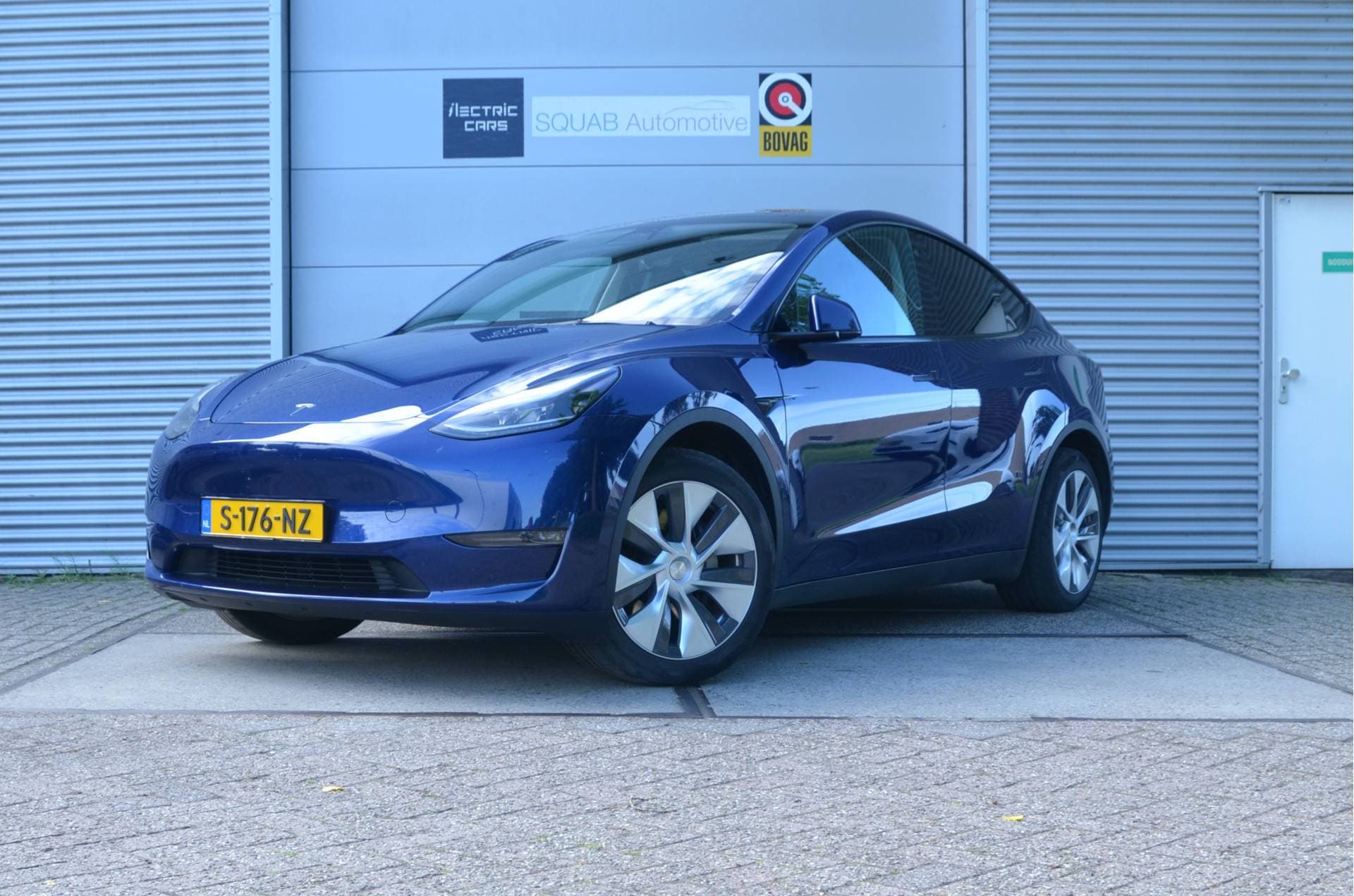 Tesla Model Y - Afbeelding 1