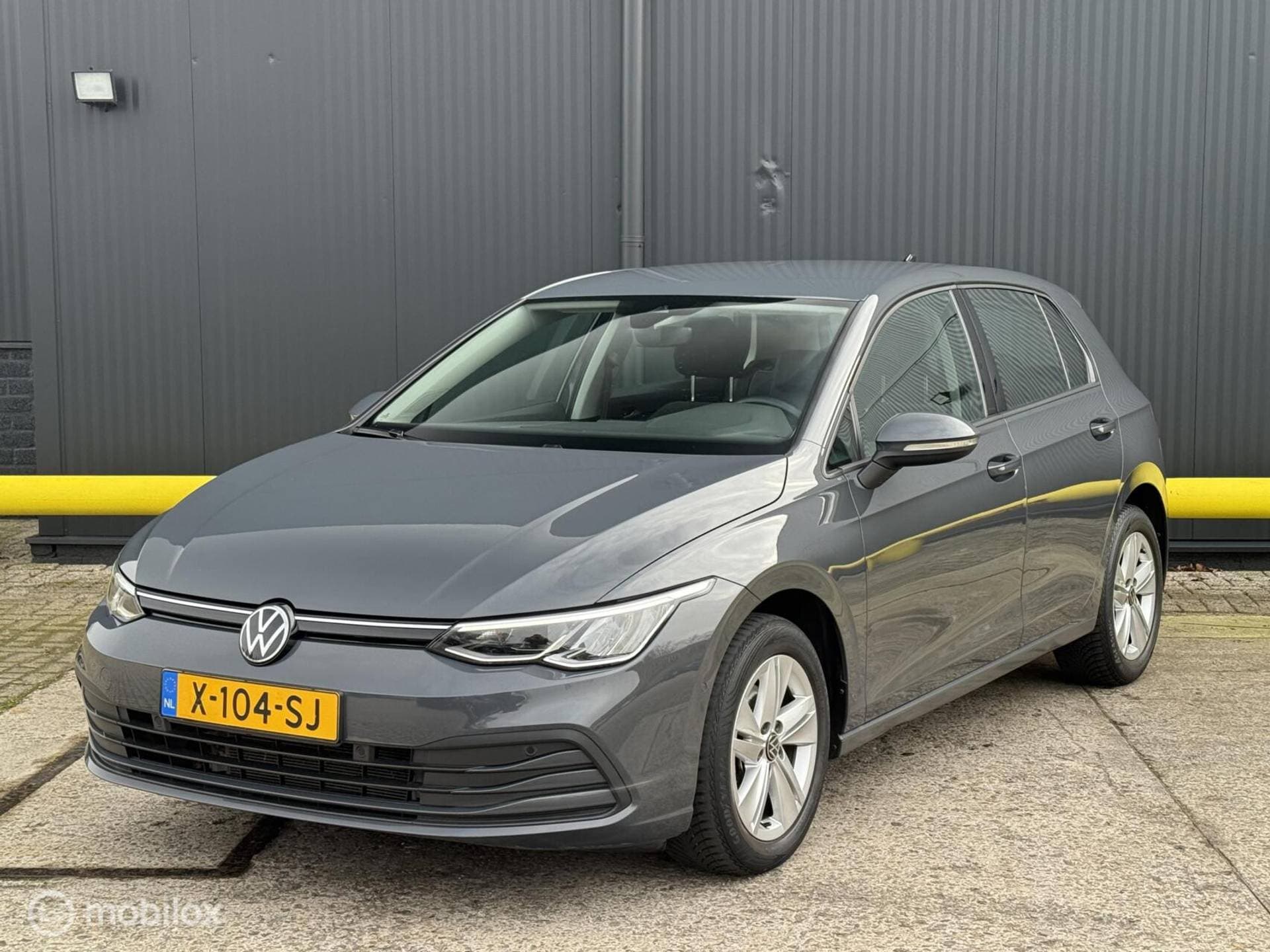 Volkswagen Golf - Afbeelding 1