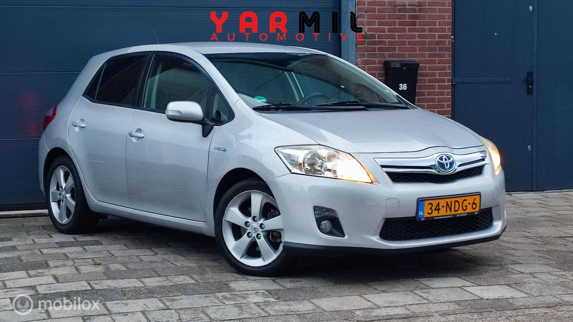 Toyota Auris