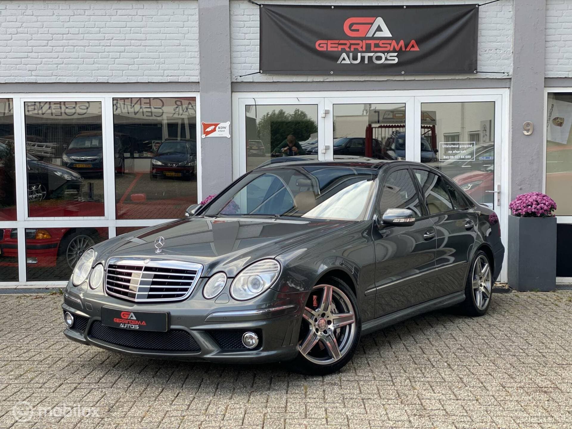 Mercedes-Benz E-Klasse - Afbeelding 1