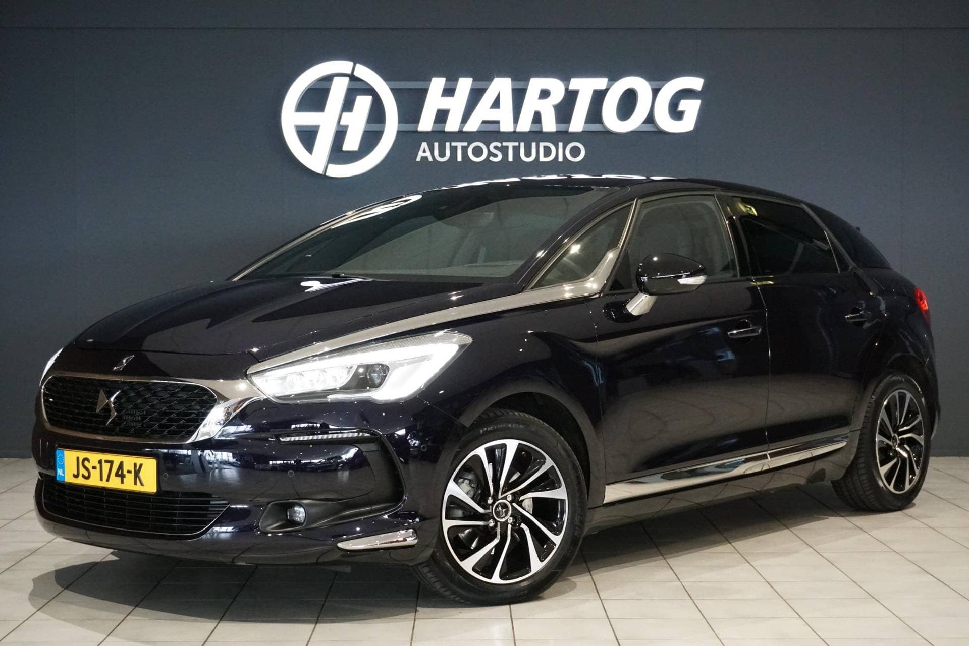 DS DS 5 - Afbeelding 1