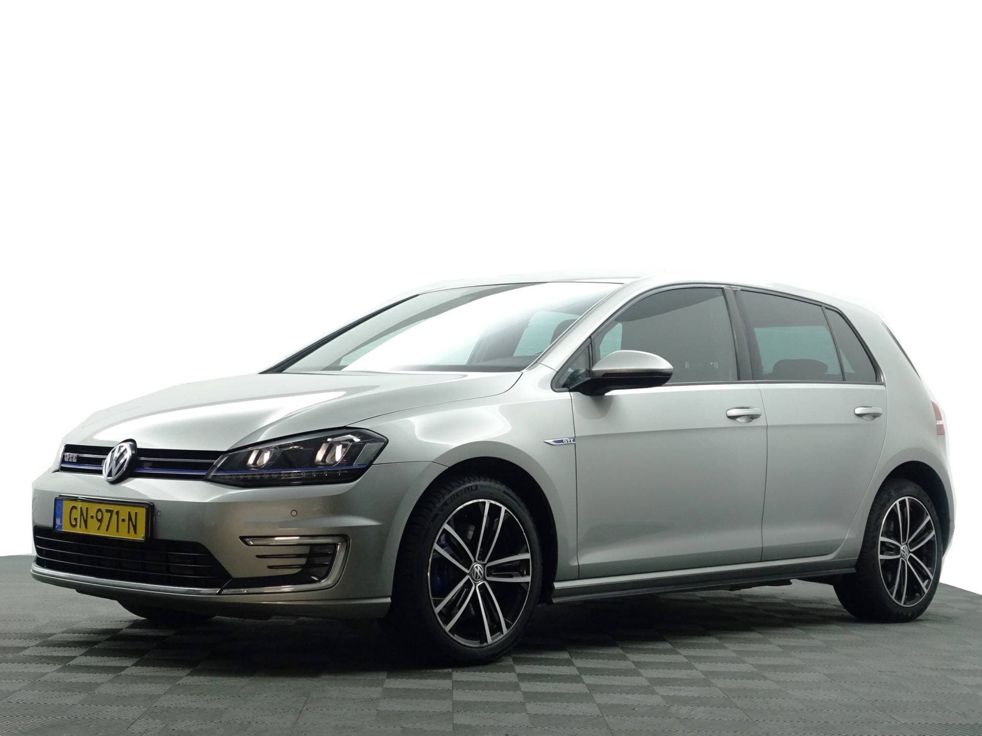 Volkswagen Golf - Afbeelding 1