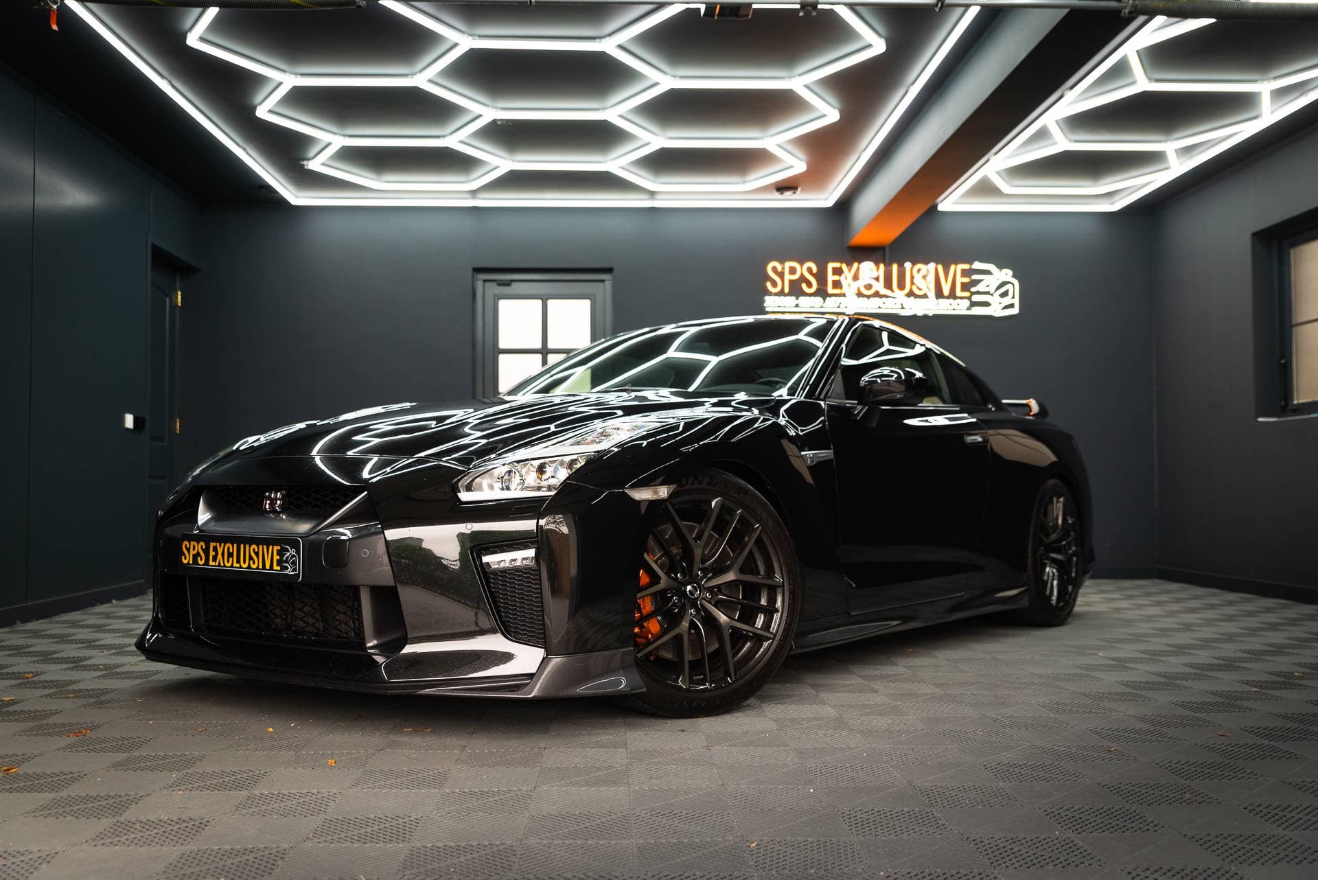 Nissan GT-R - Afbeelding 1