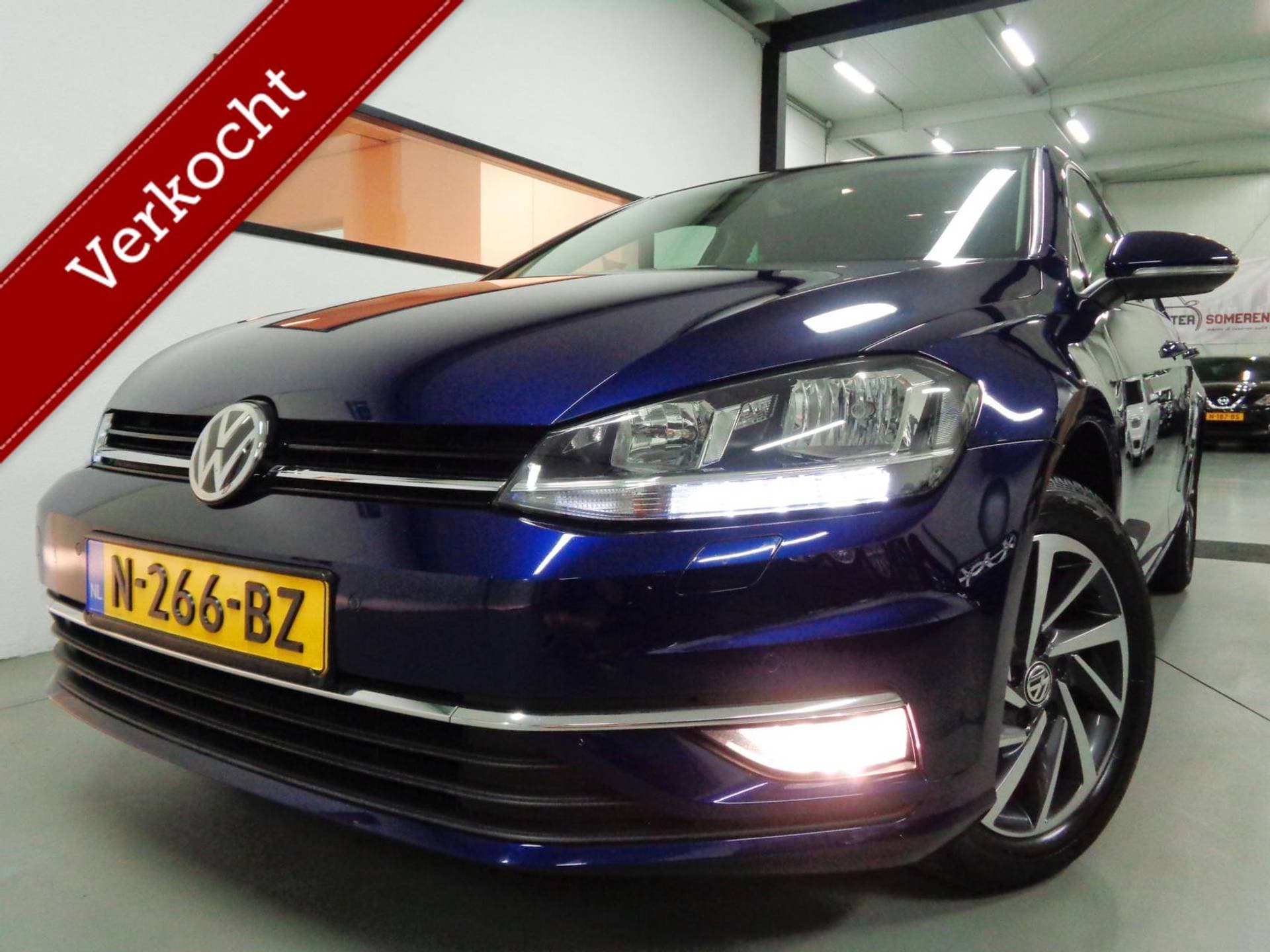 Volkswagen Golf - Afbeelding 1