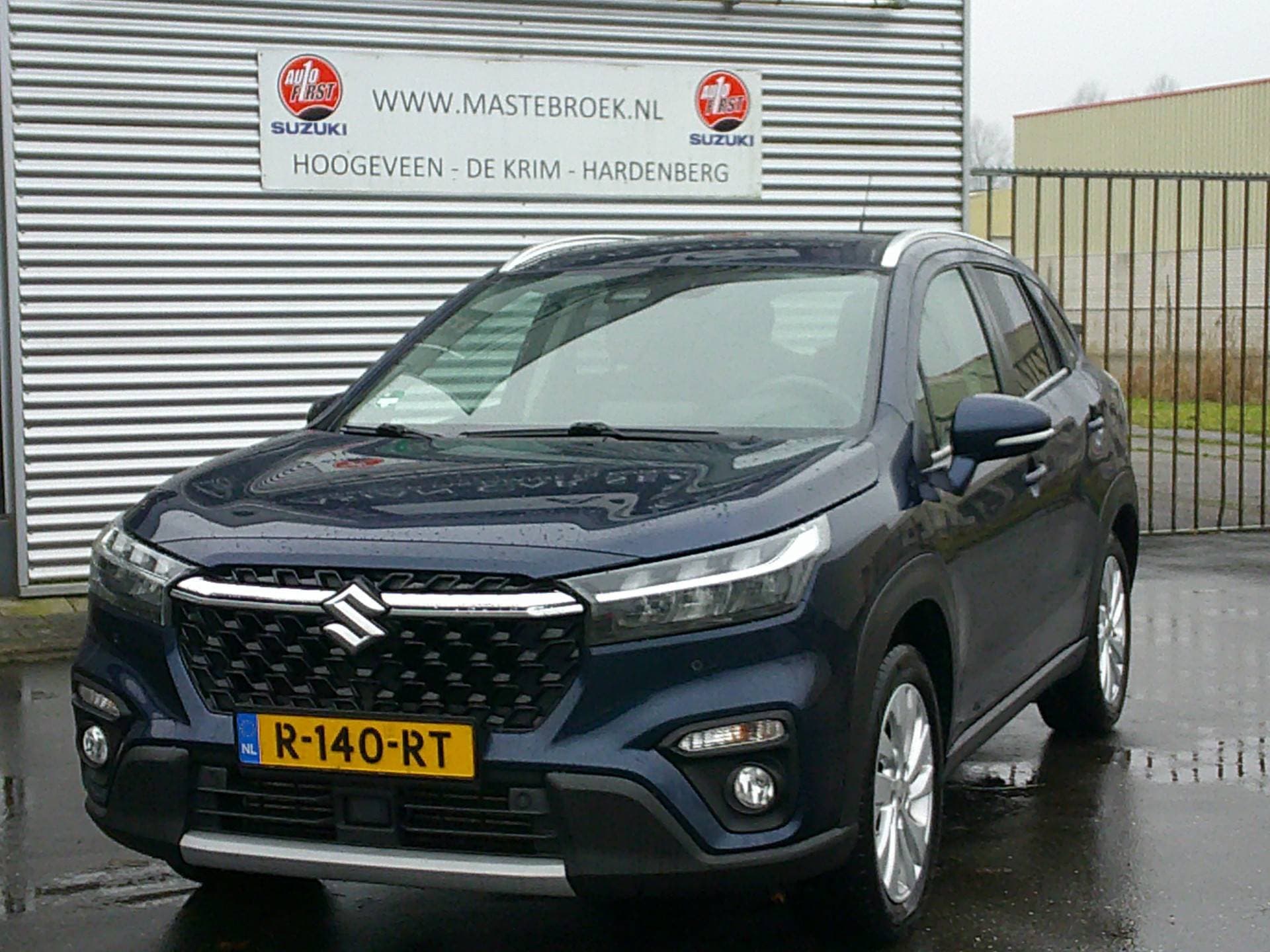 Suzuki S-Cross