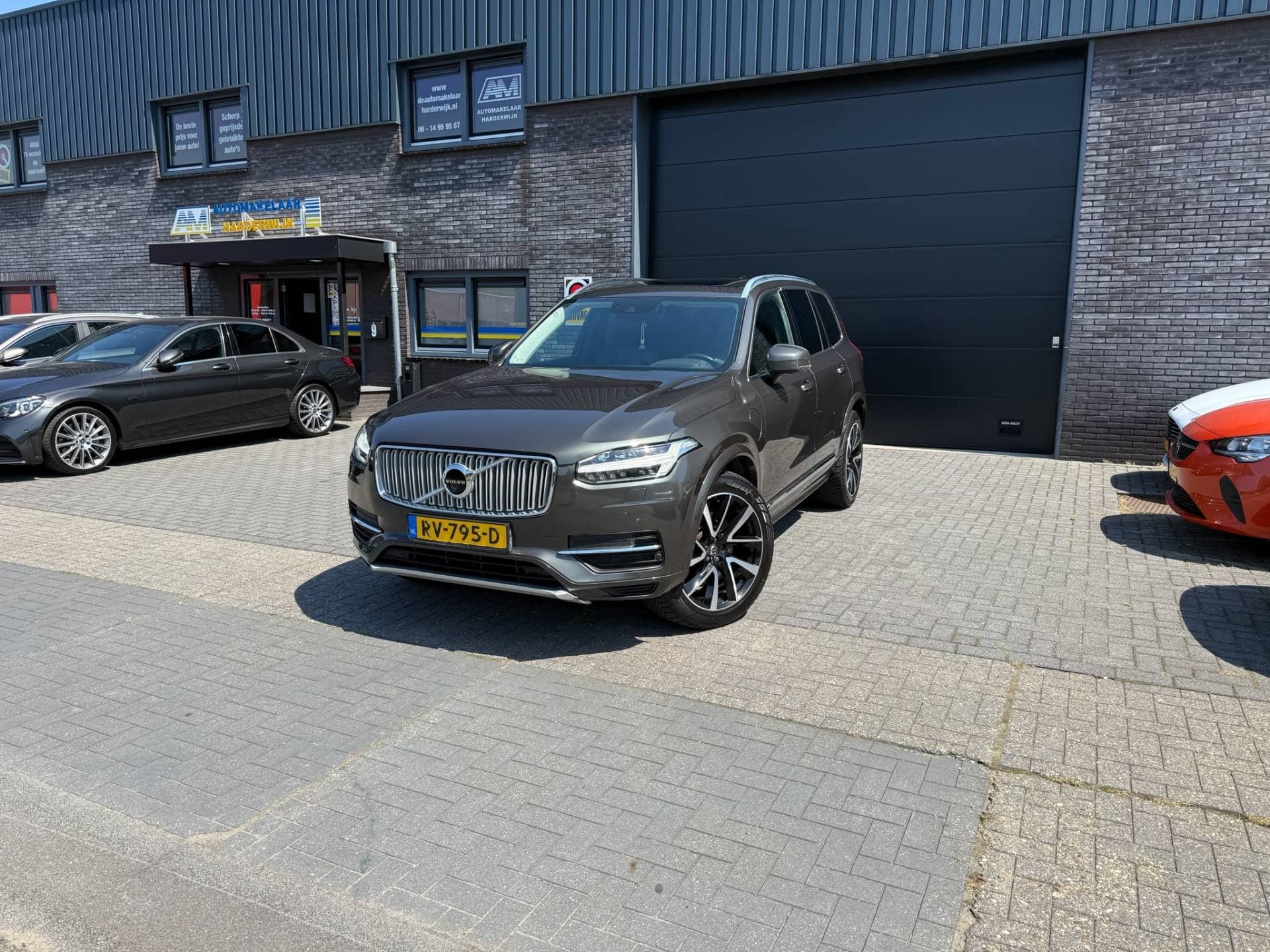 Volvo XC90