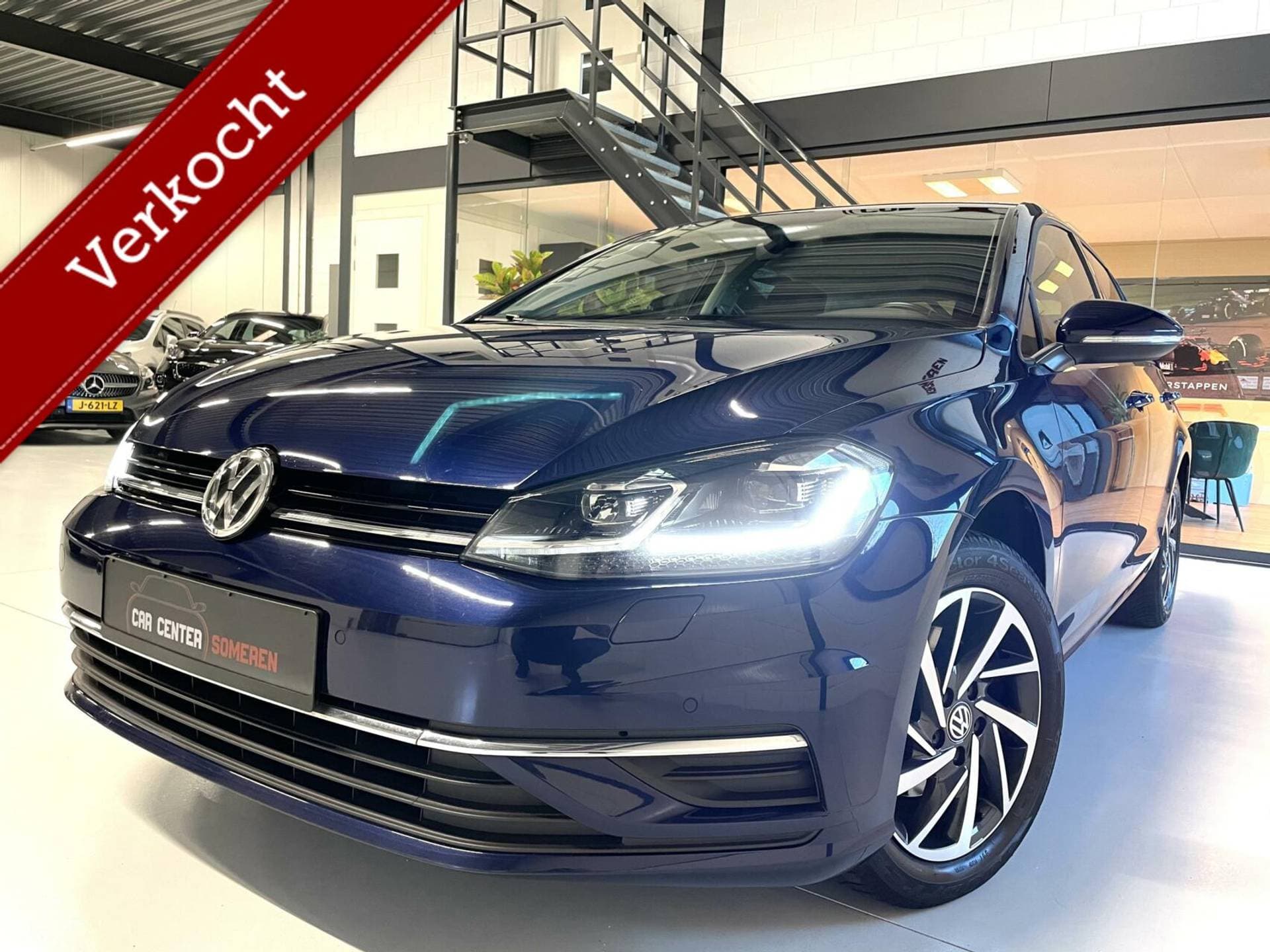 Volkswagen Golf - Afbeelding 1
