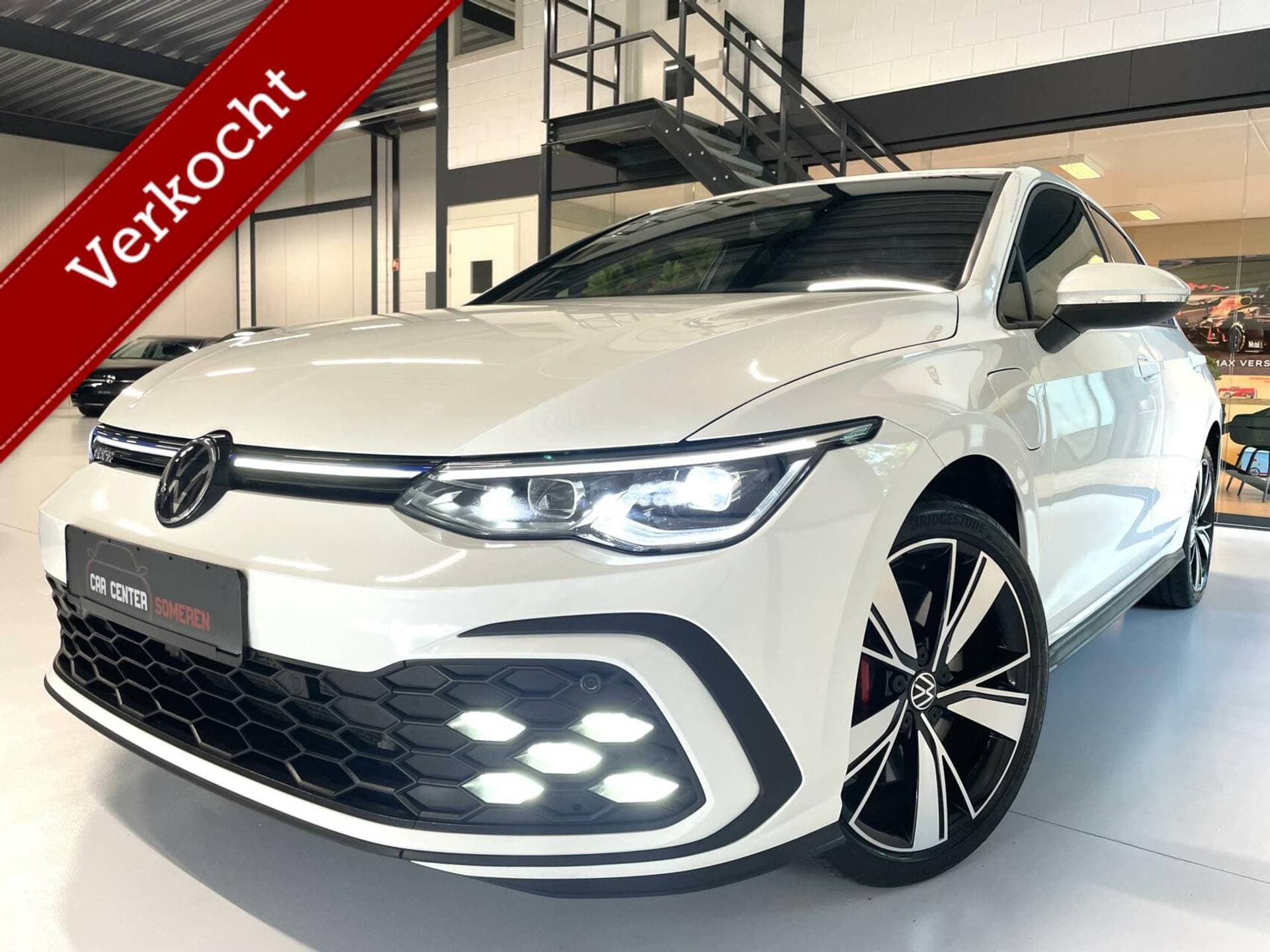 Volkswagen Golf - Afbeelding 1