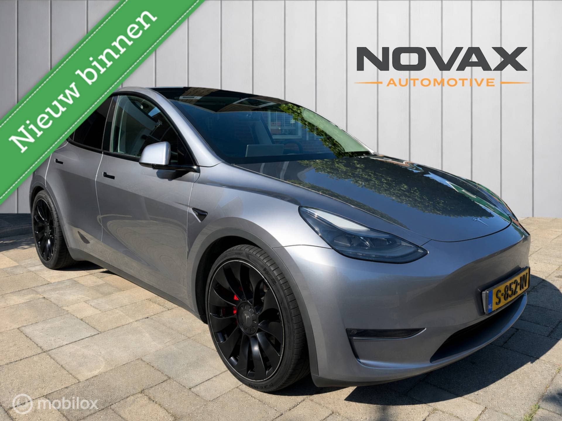 Tesla Model Y - Afbeelding 1