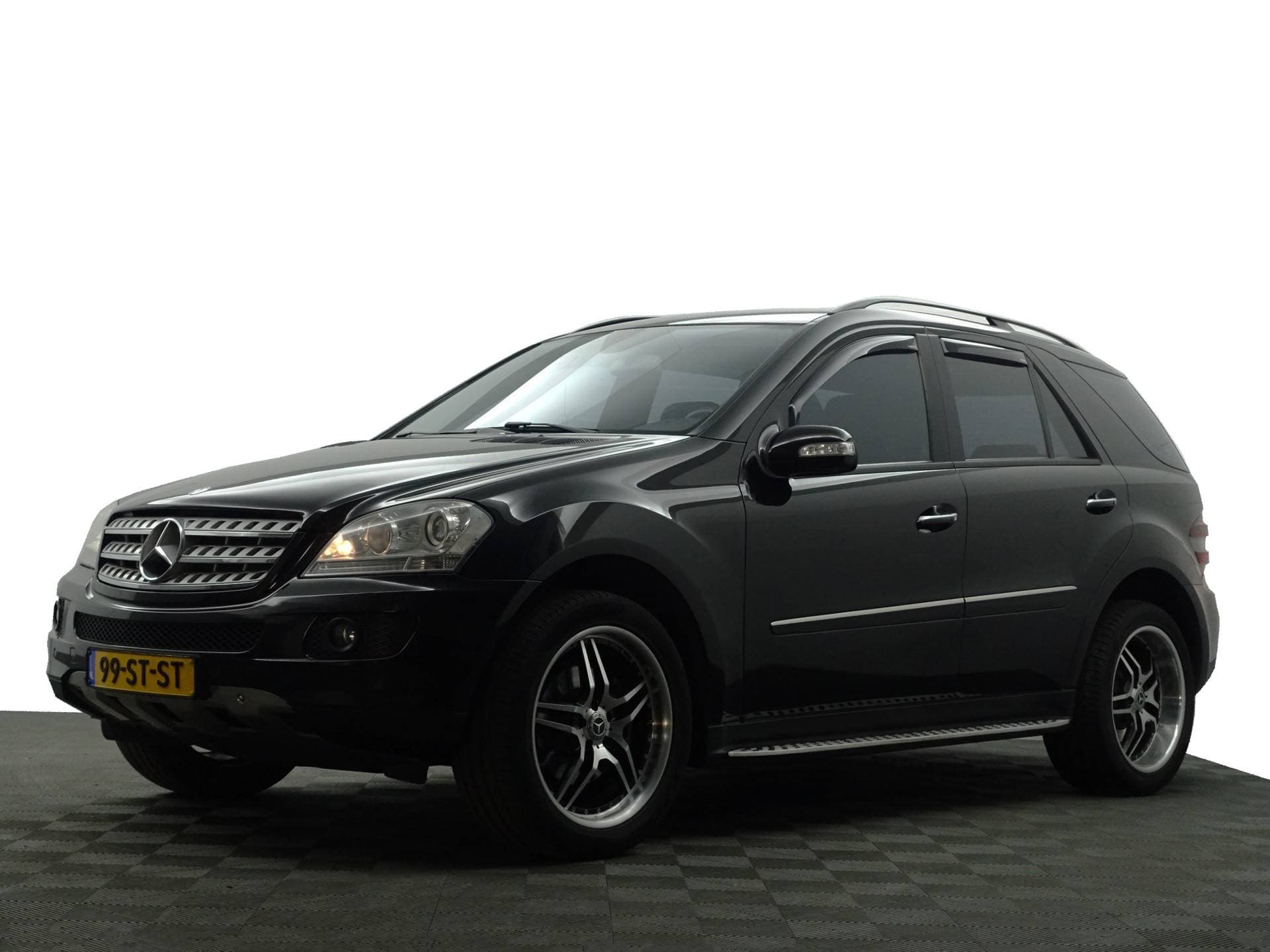 Mercedes-Benz M-Klasse