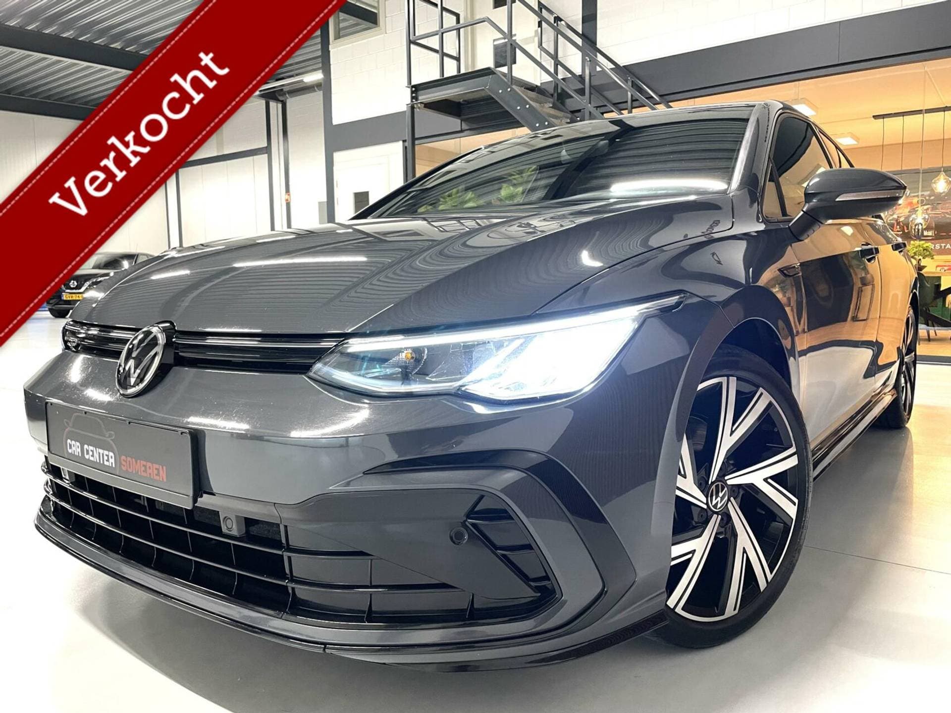 Volkswagen Golf - Afbeelding 1