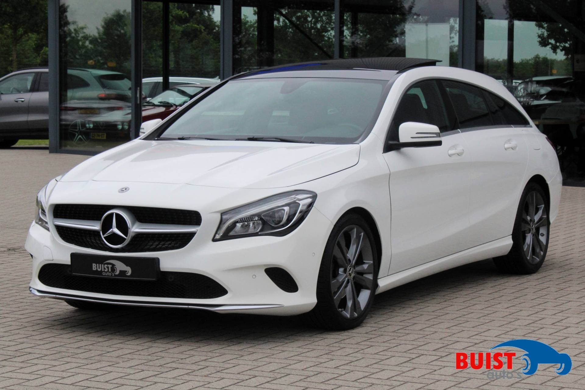 Mercedes-Benz CLA - Afbeelding 1