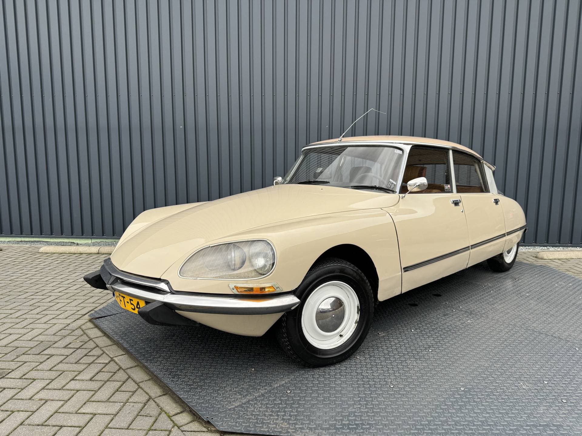 Citroën DS - Afbeelding 1