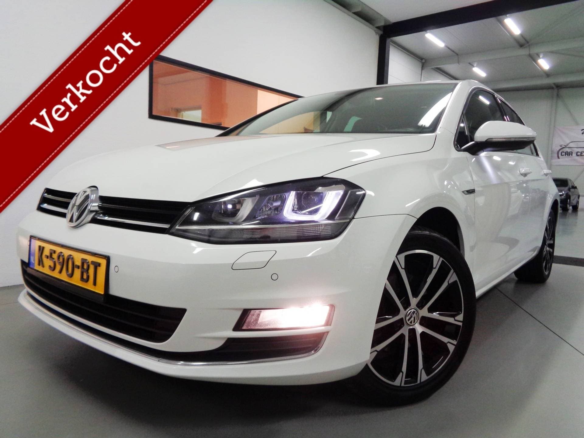 Volkswagen Golf - Afbeelding 1