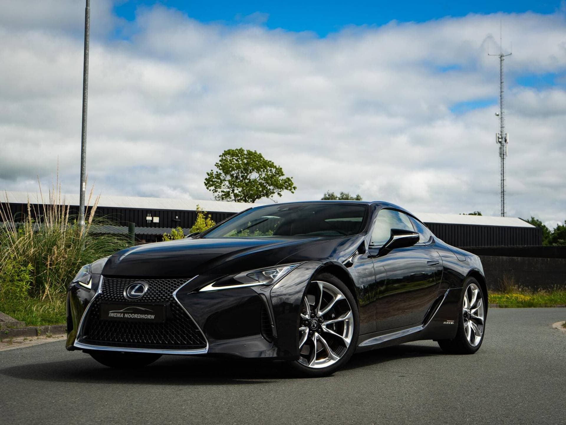 Lexus LC - Afbeelding 1