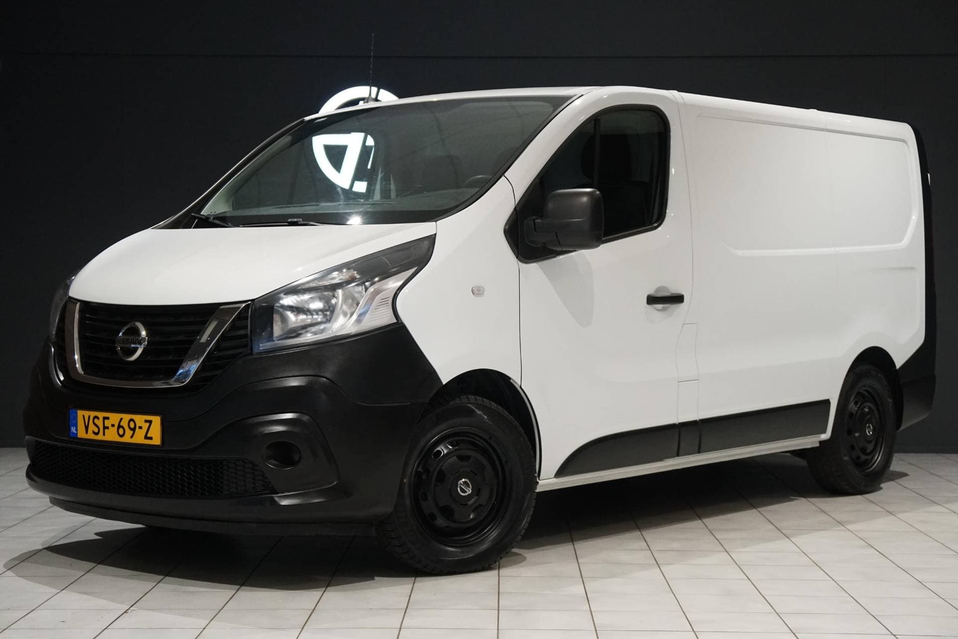 Nissan NV300