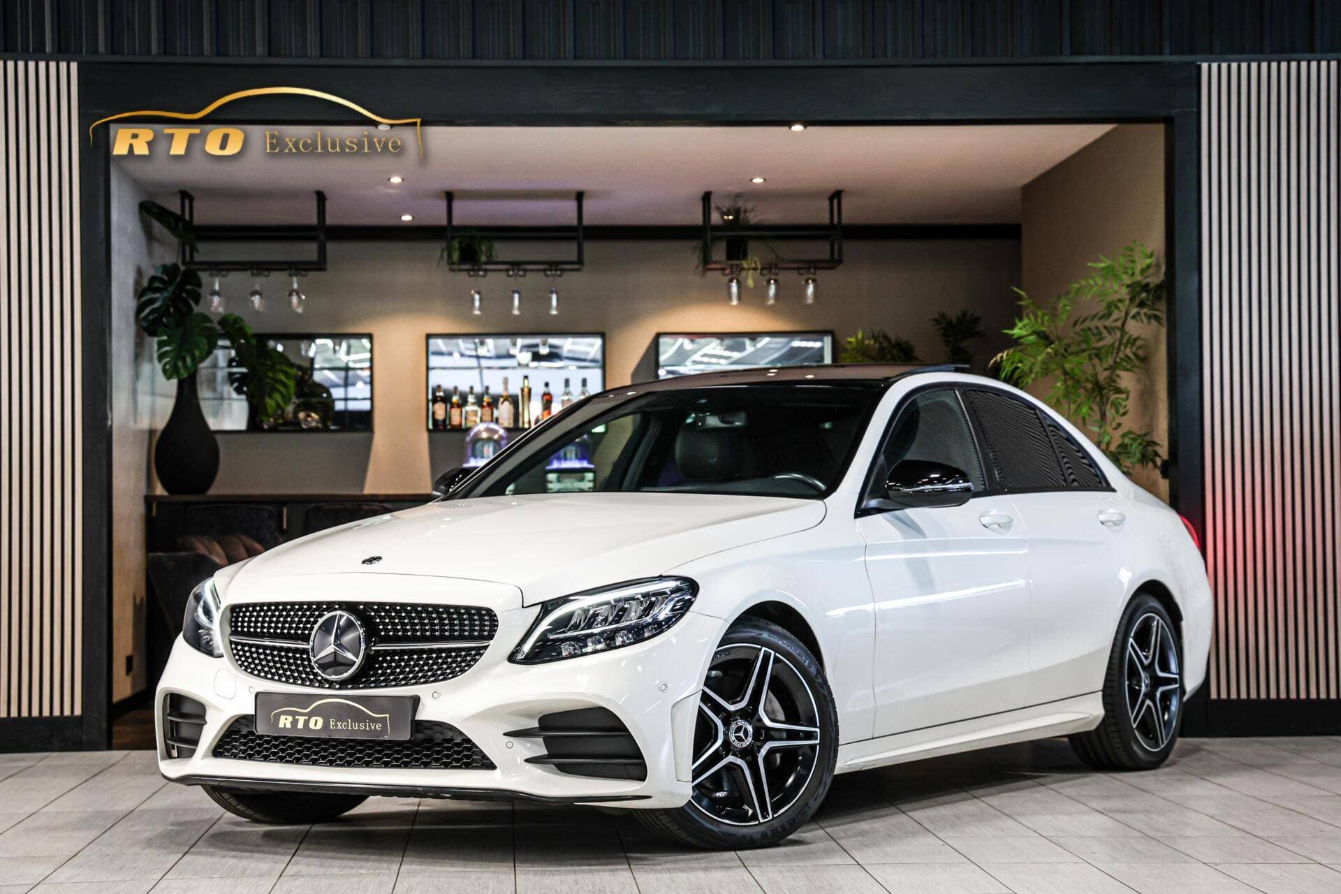 Mercedes-Benz C-Klasse - Afbeelding 1