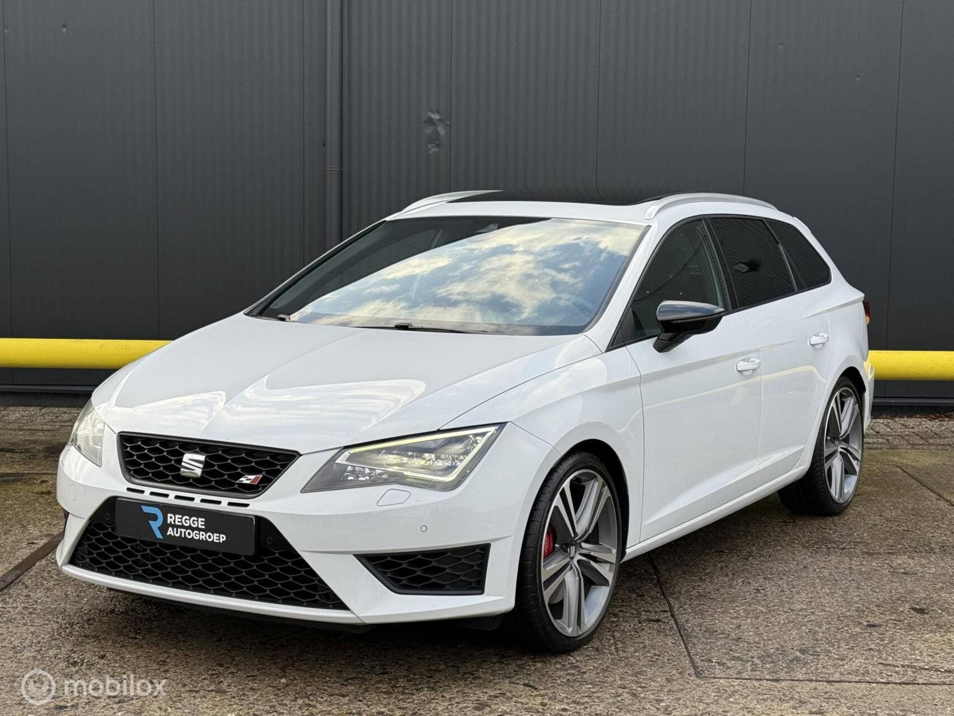 SEAT Leon - Afbeelding 1