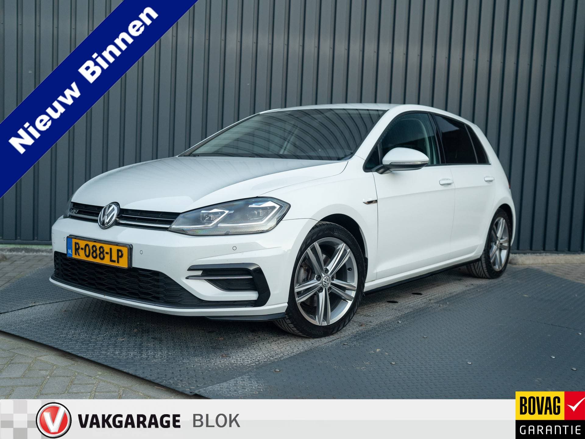 Volkswagen Golf - Afbeelding 1