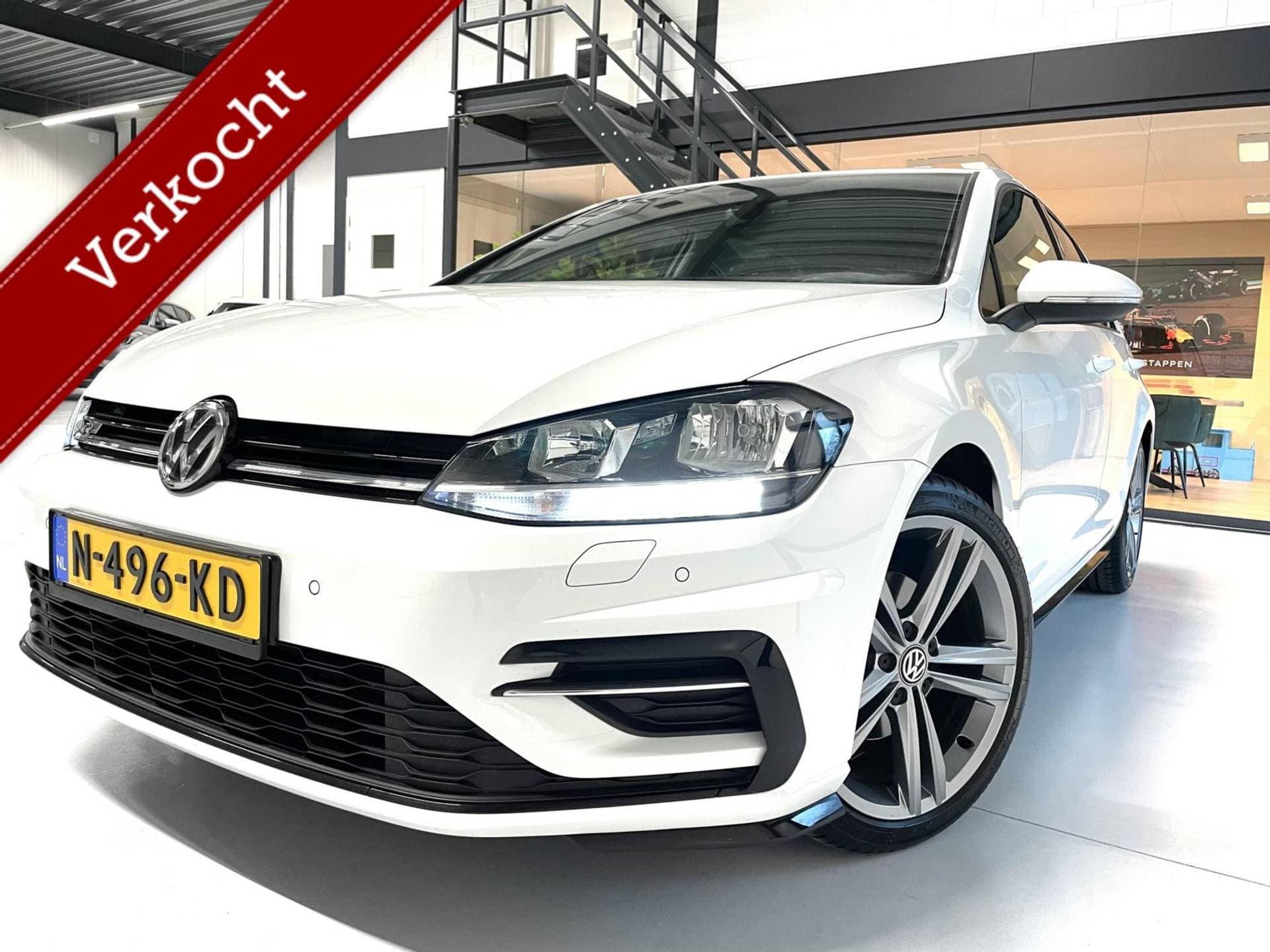 Volkswagen Golf - Afbeelding 1