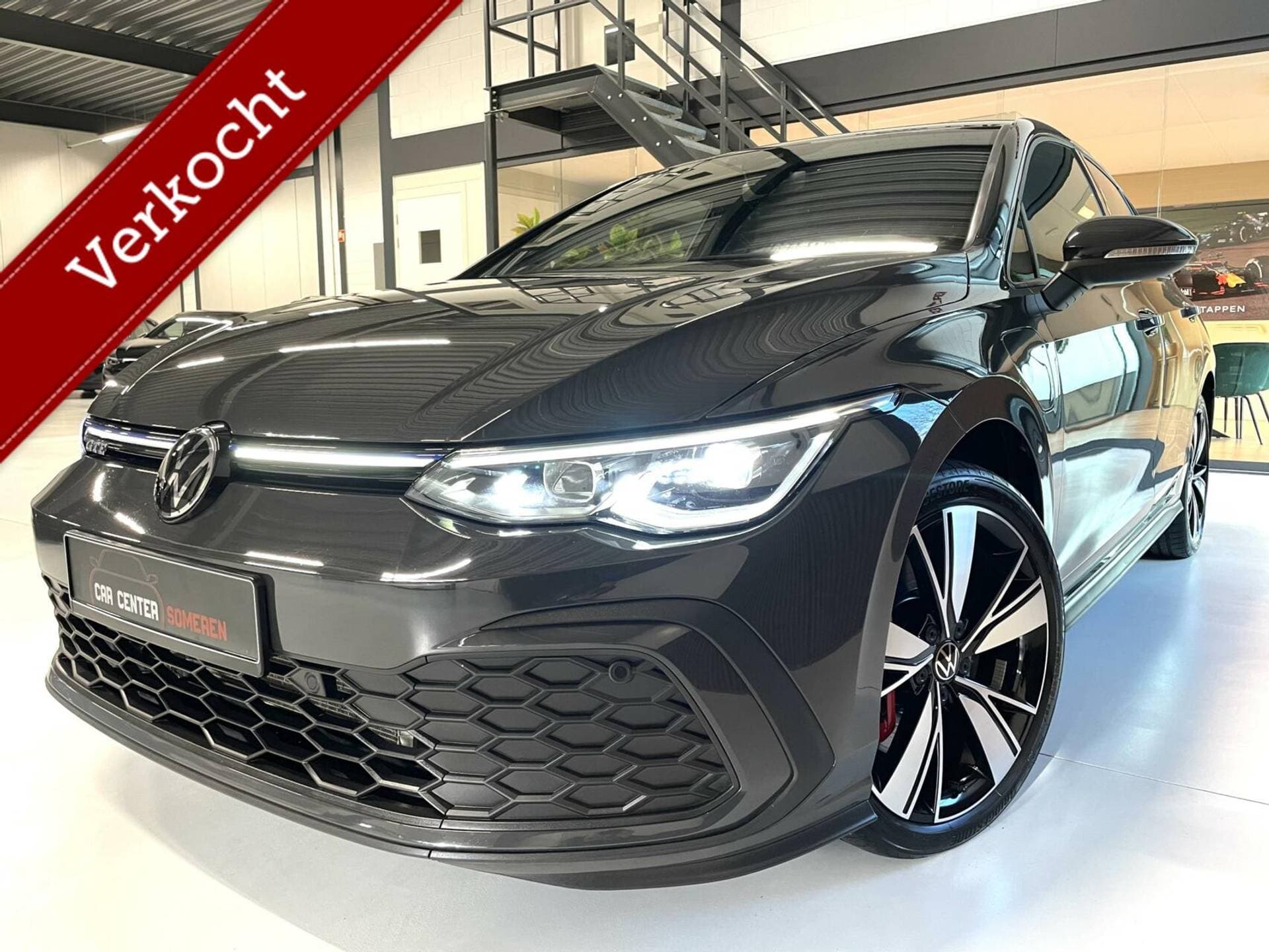 Volkswagen Golf - Afbeelding 1