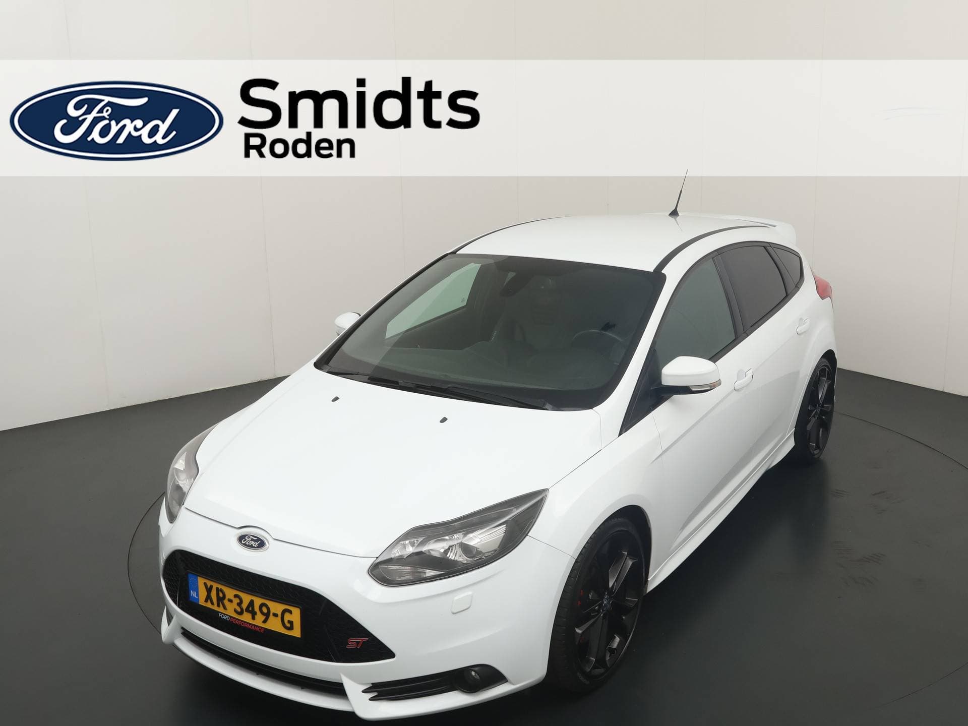 Ford Focus - Afbeelding 1