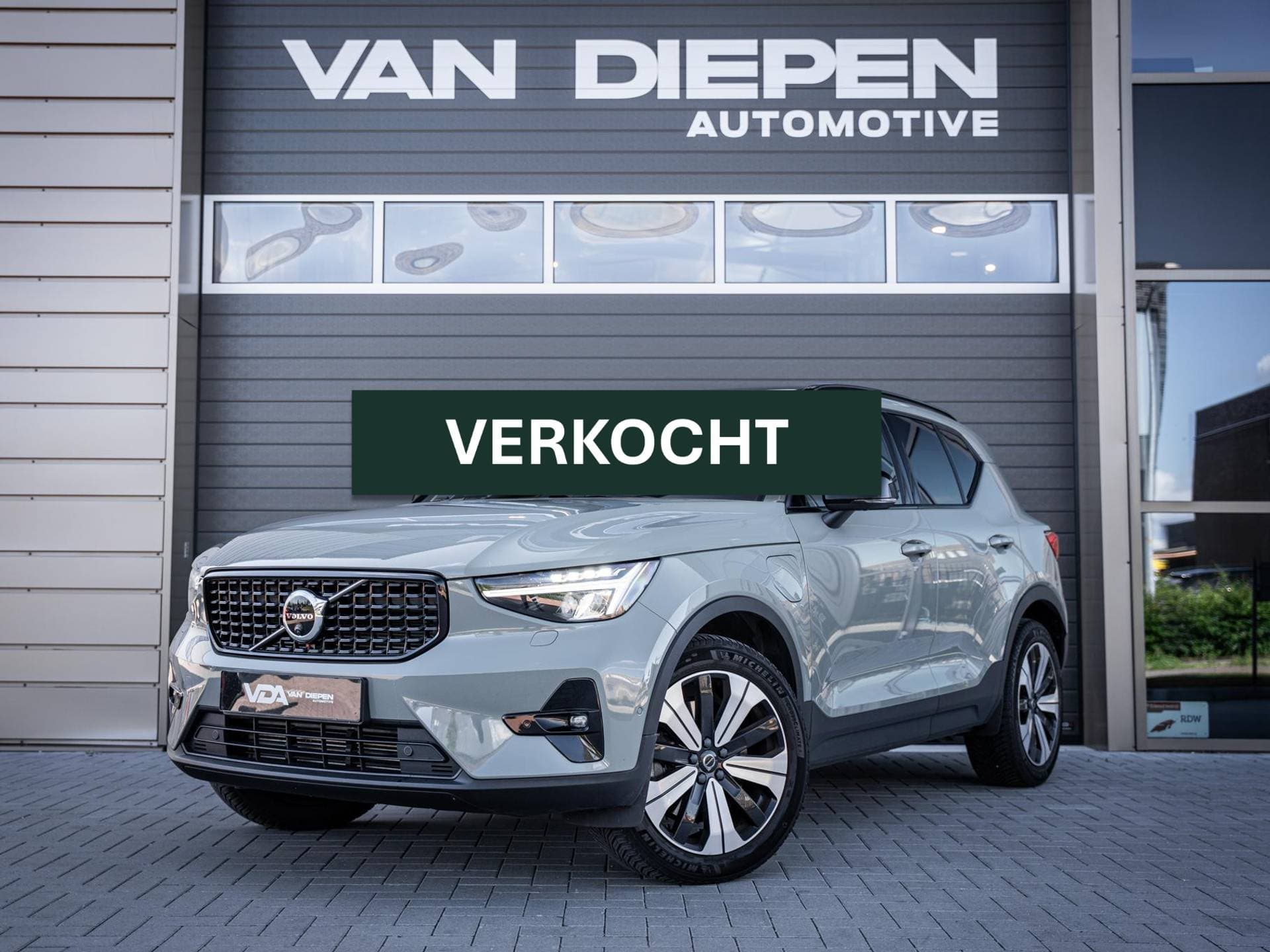 Volvo XC40