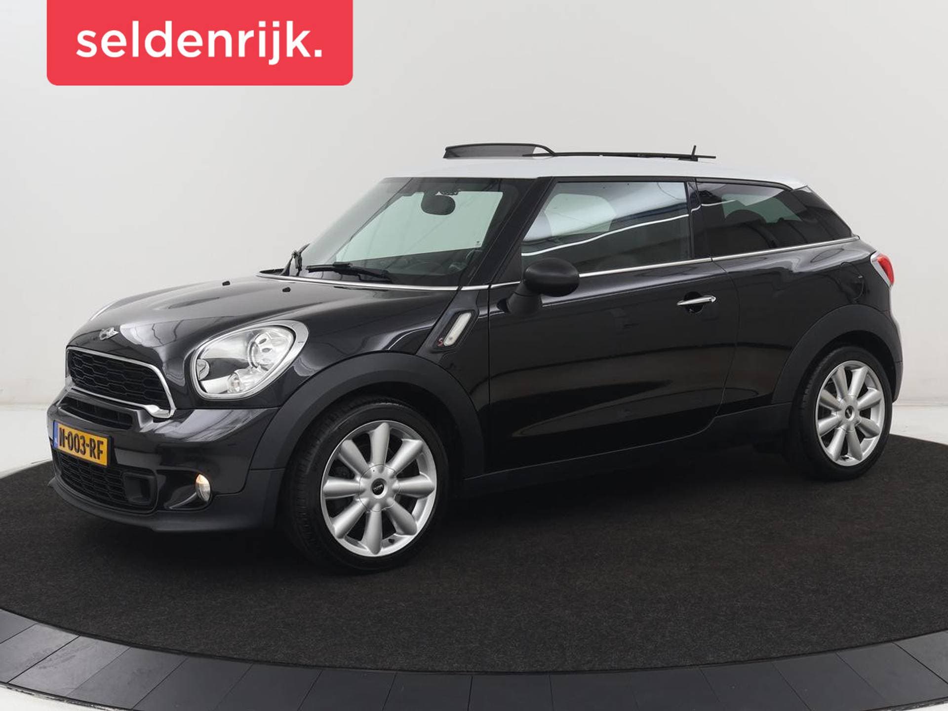 MINI Paceman