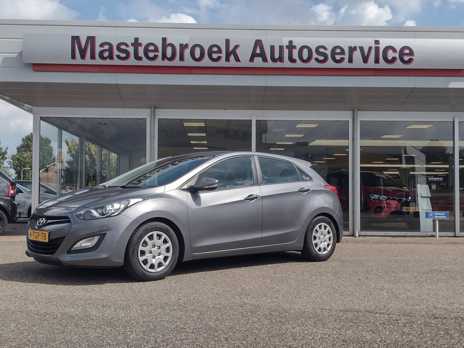 Hyundai i30