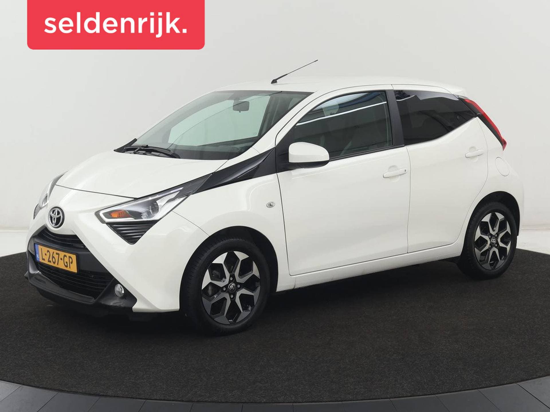 Toyota Aygo - Afbeelding 1