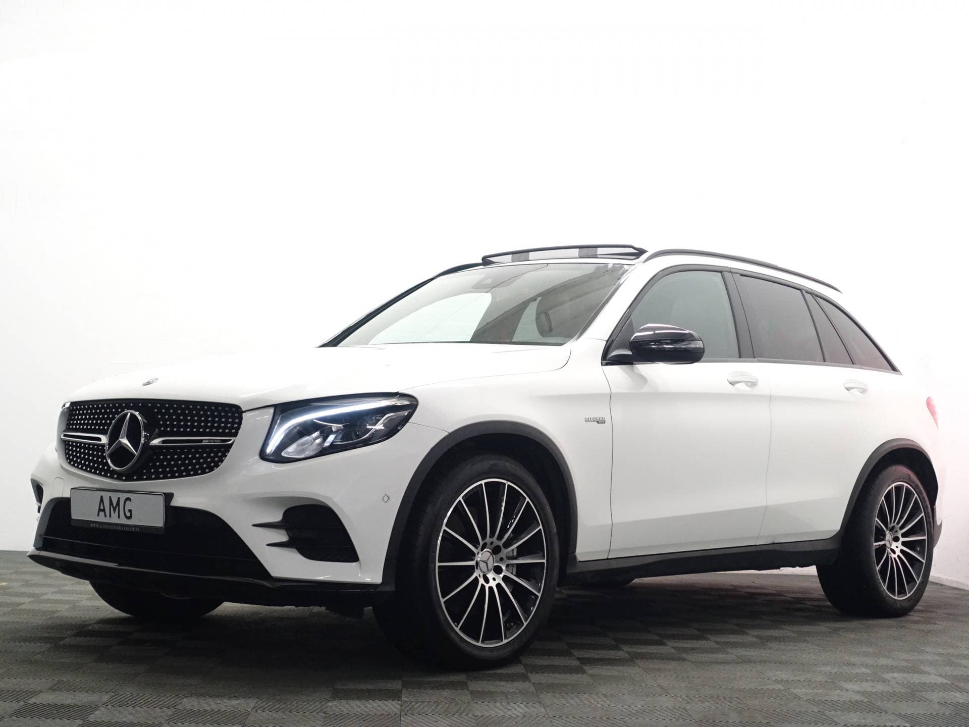 Mercedes-Benz GLC - Afbeelding 1