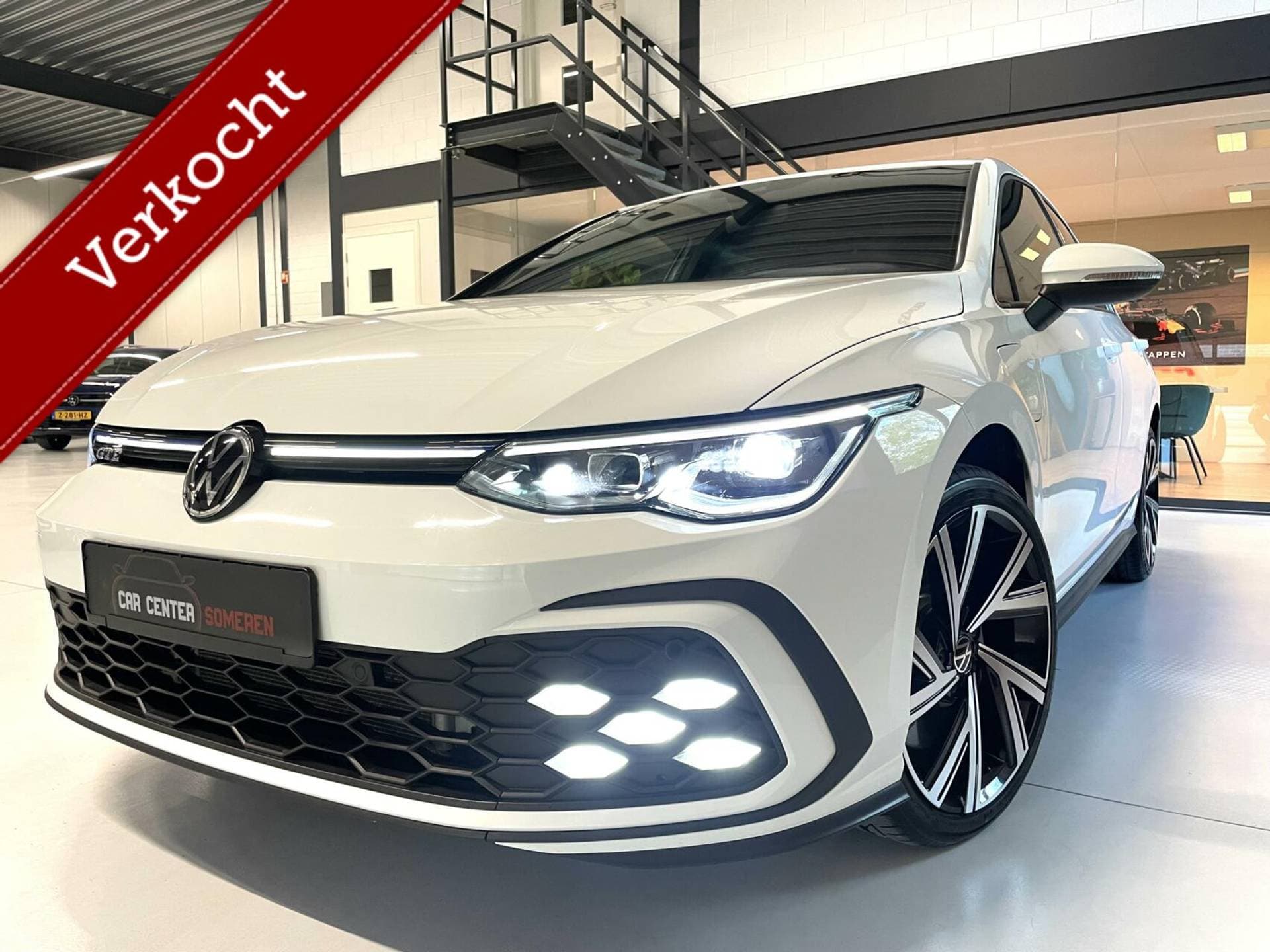 Volkswagen Golf - Afbeelding 1