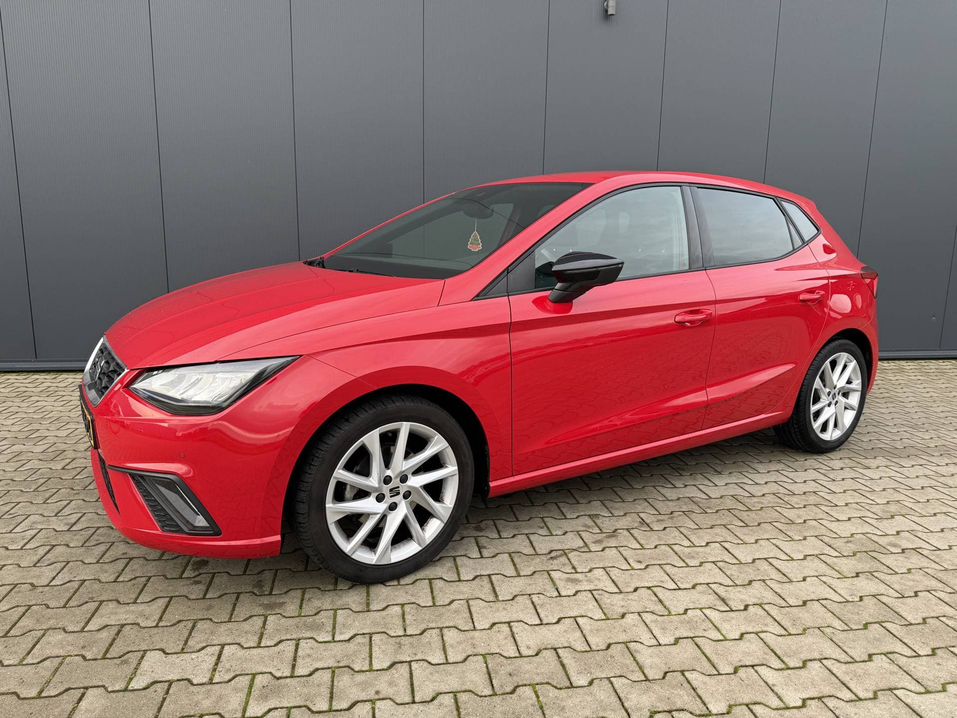 SEAT Ibiza - Afbeelding 1