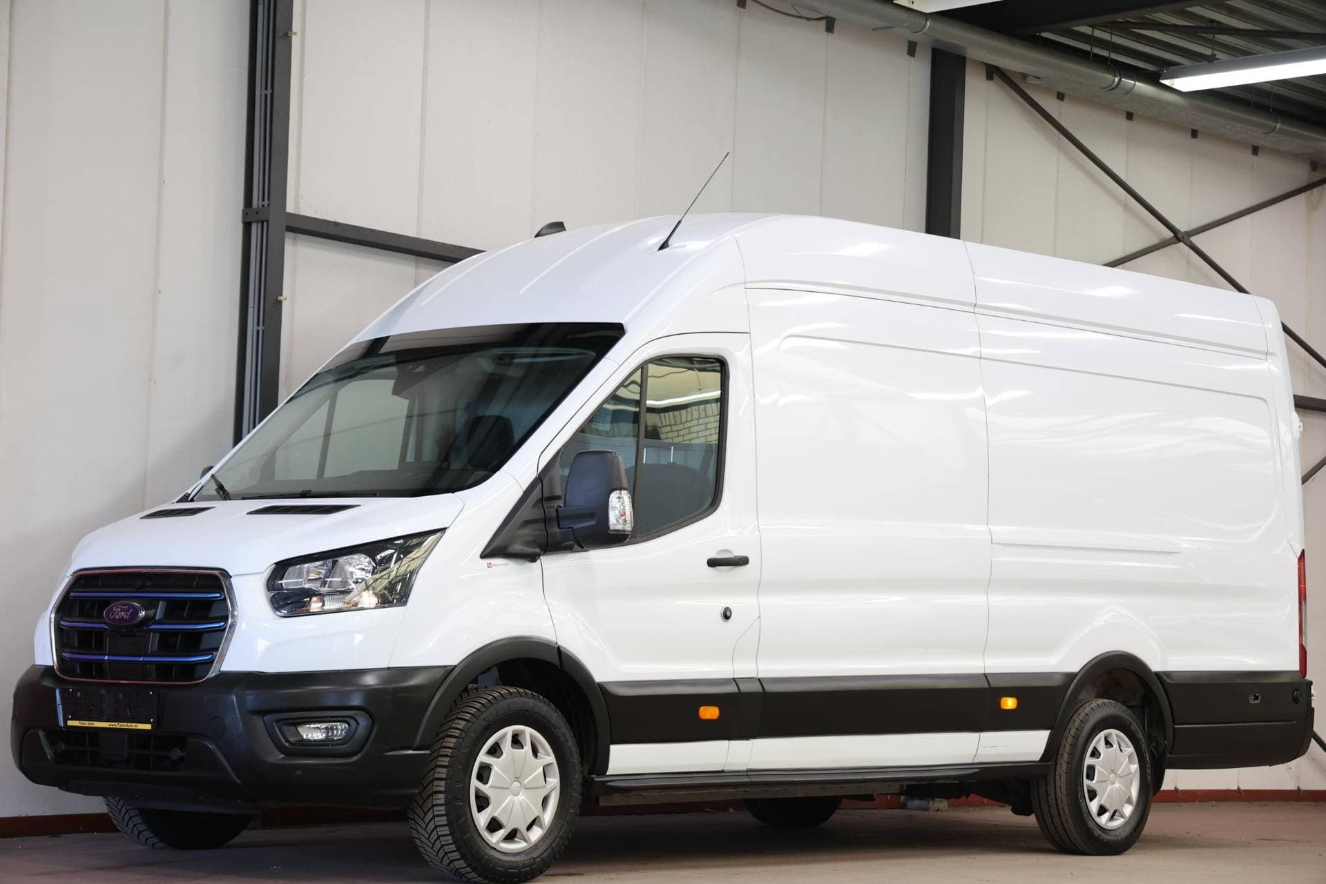 Ford E-Transit - Afbeelding 1