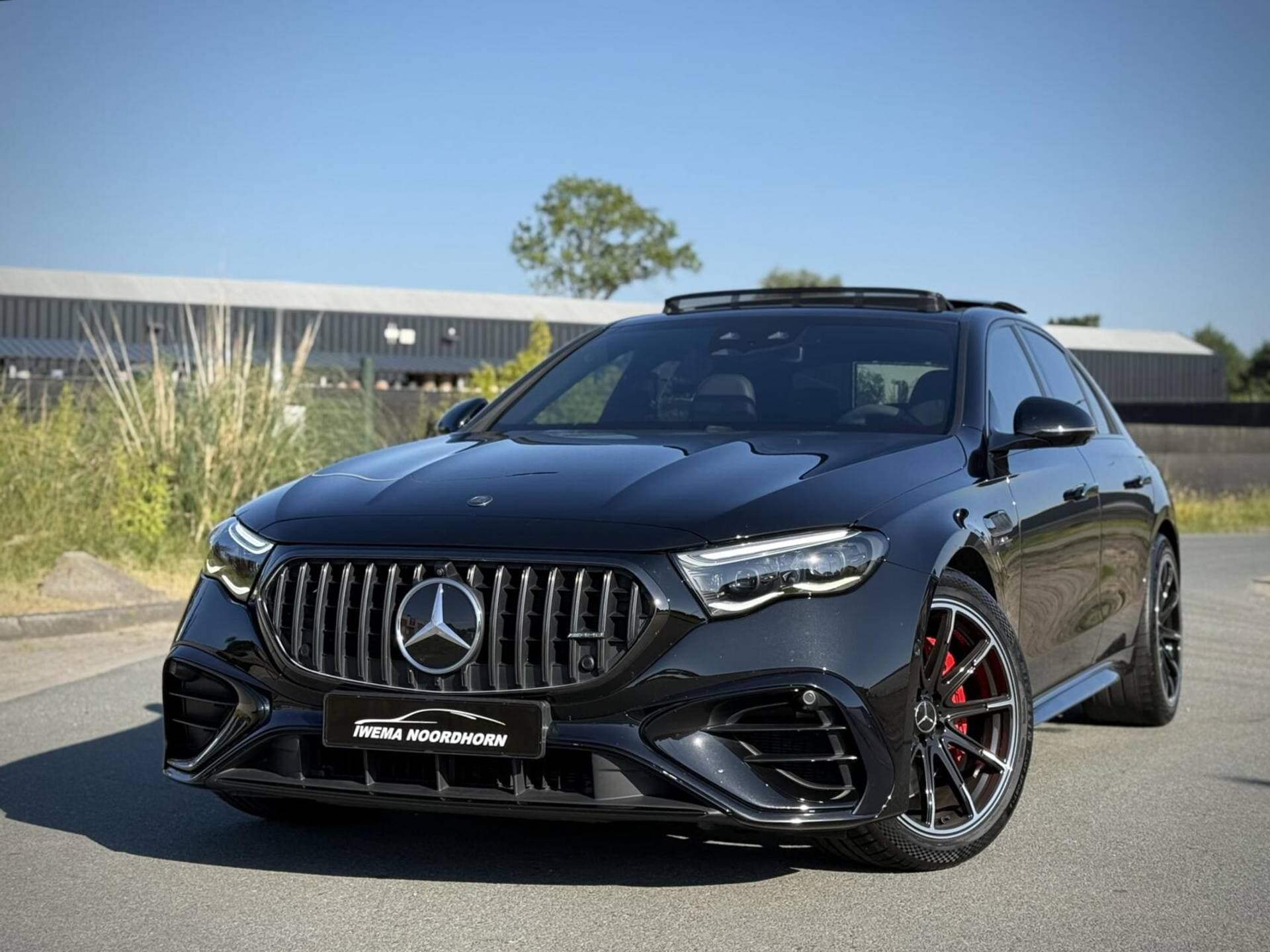 Mercedes-Benz E-Klasse - Afbeelding 1