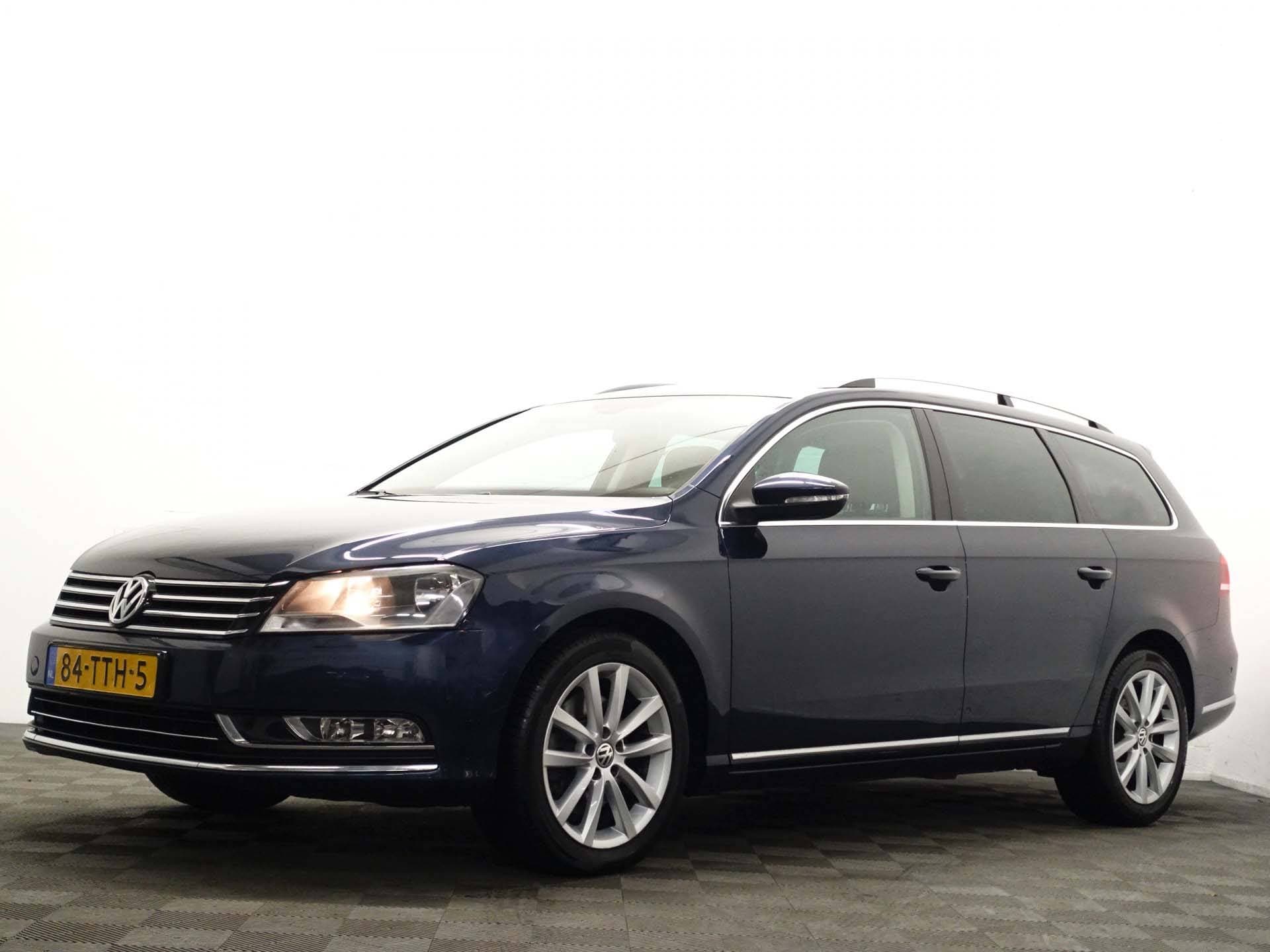 Volkswagen Passat - Afbeelding 1