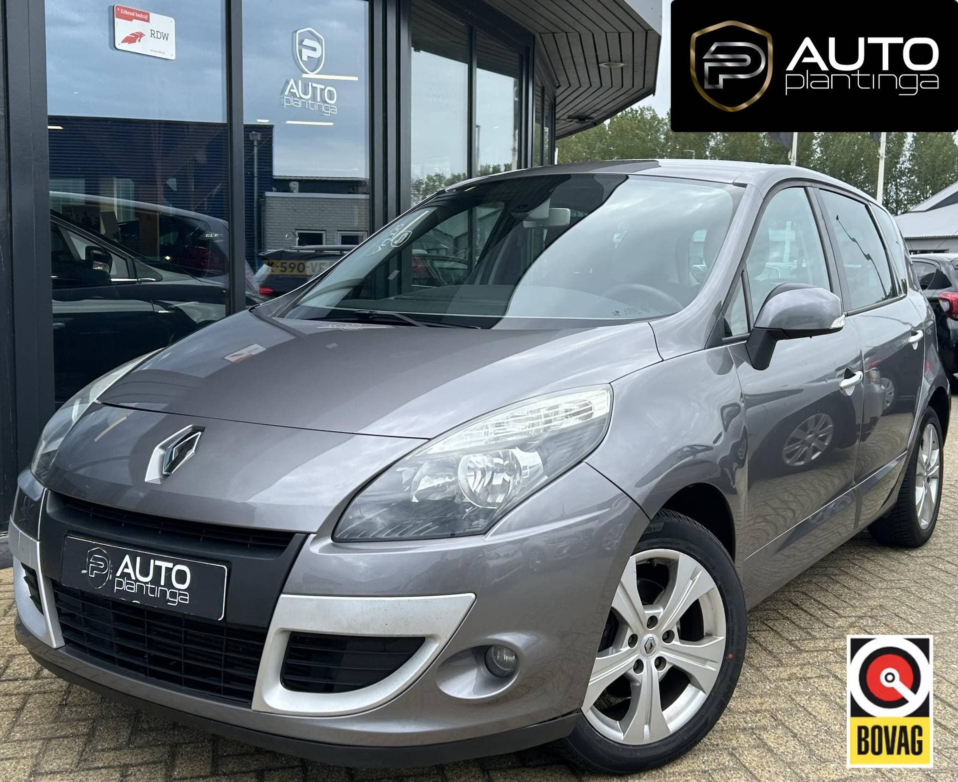 Renault Scénic - Afbeelding 1