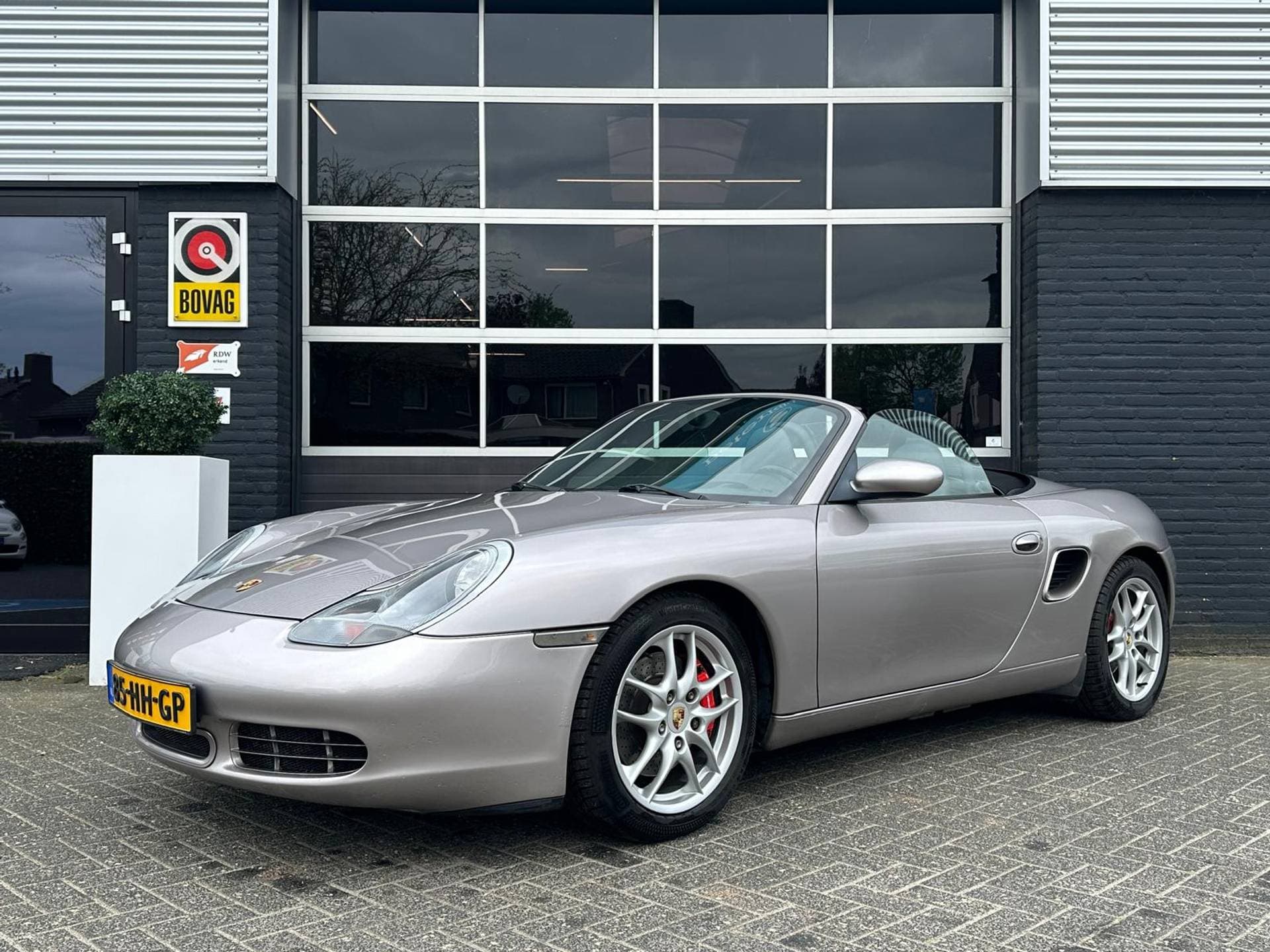 Porsche Boxster - Afbeelding 1