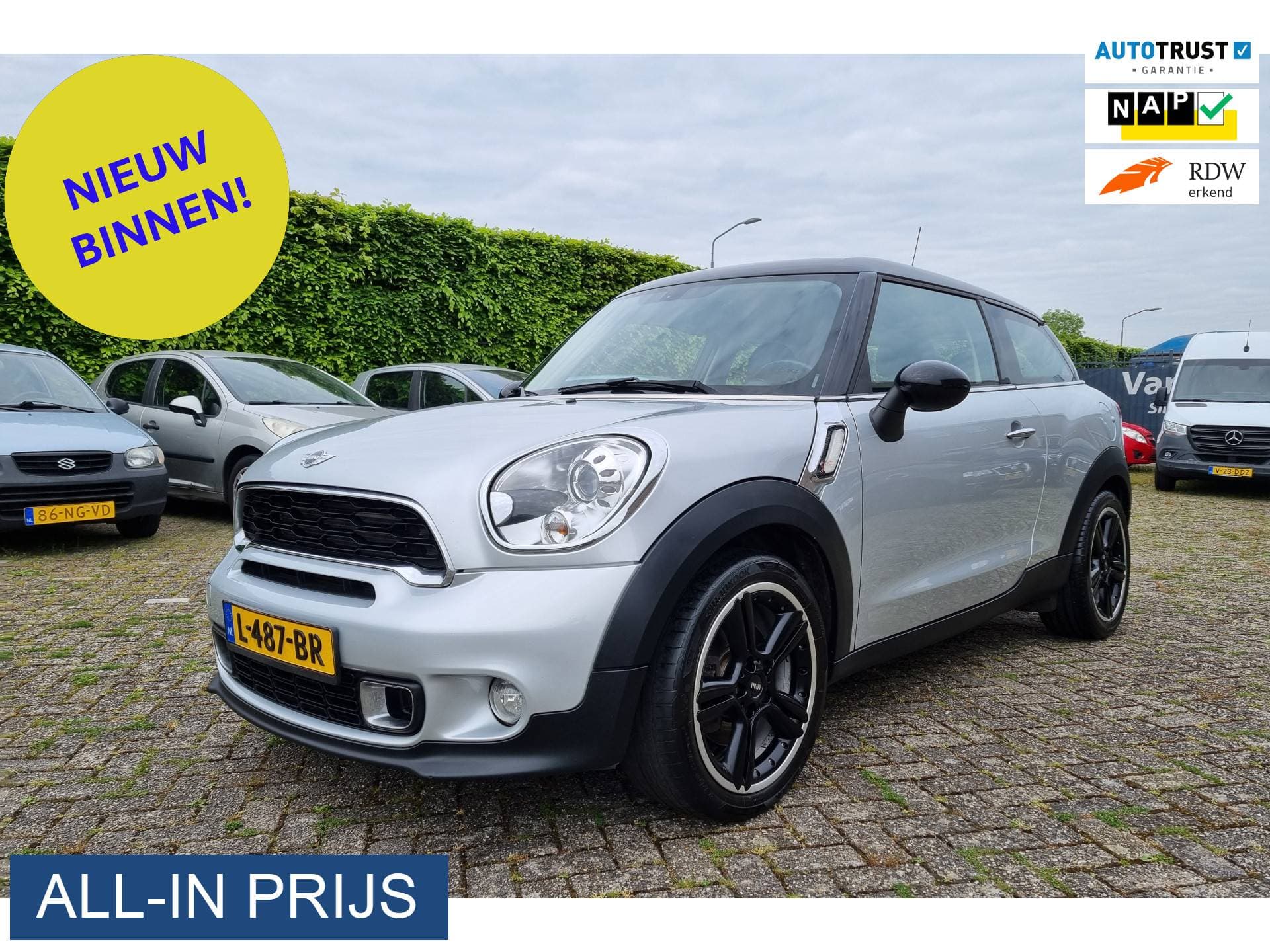 MINI Paceman