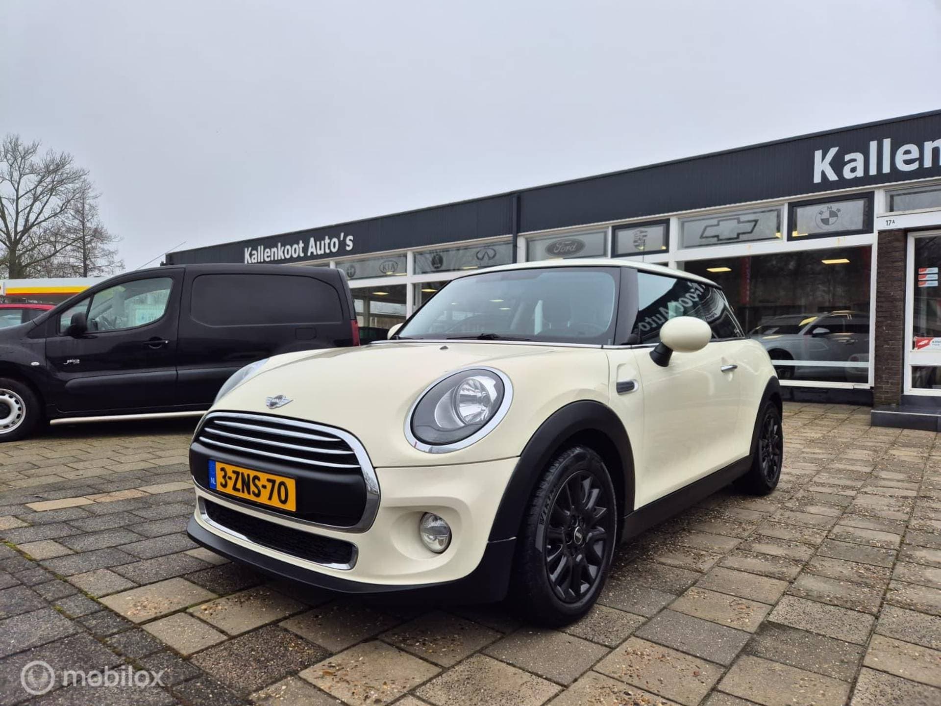 MINI One - Afbeelding 1