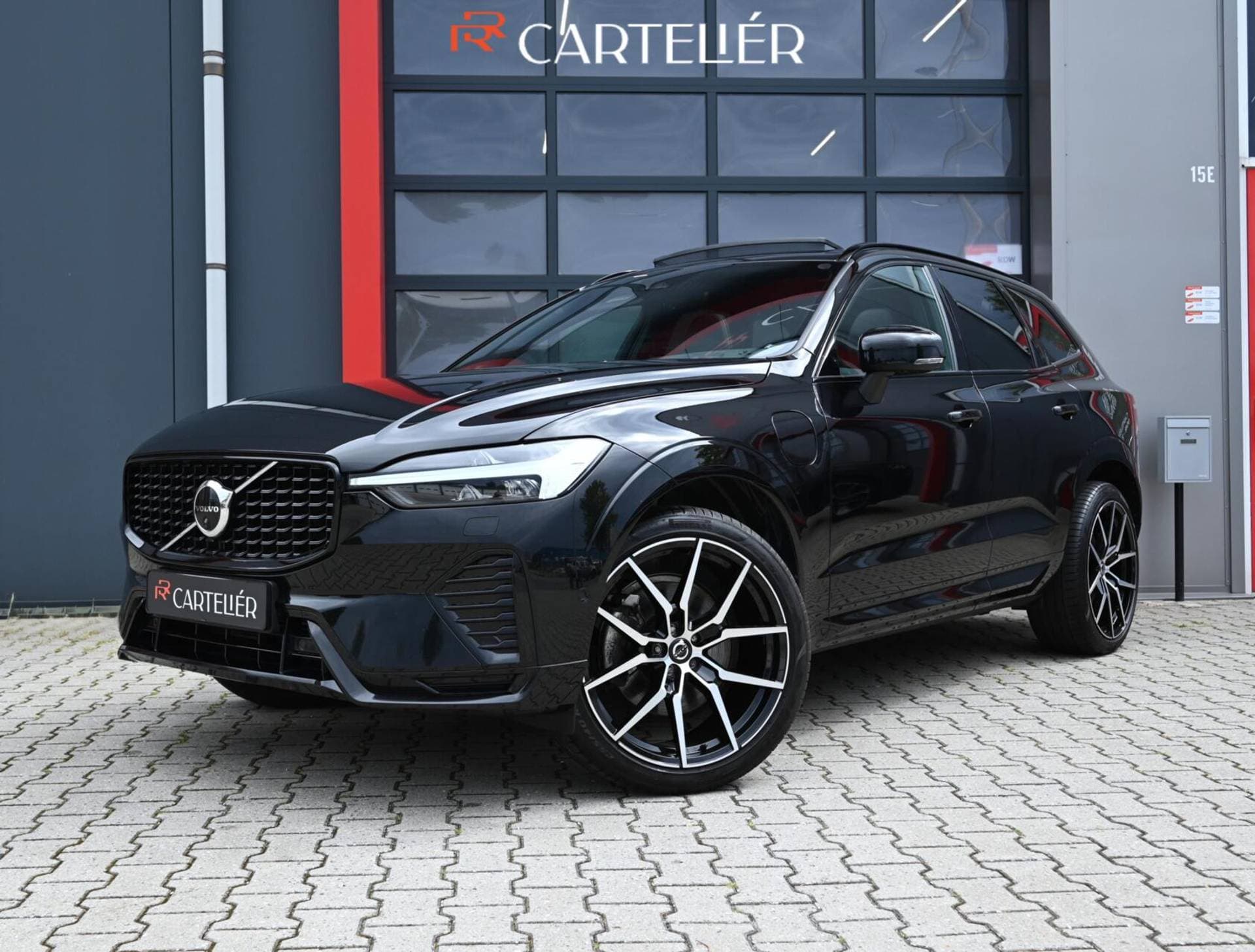 Volvo XC60 - Afbeelding 1