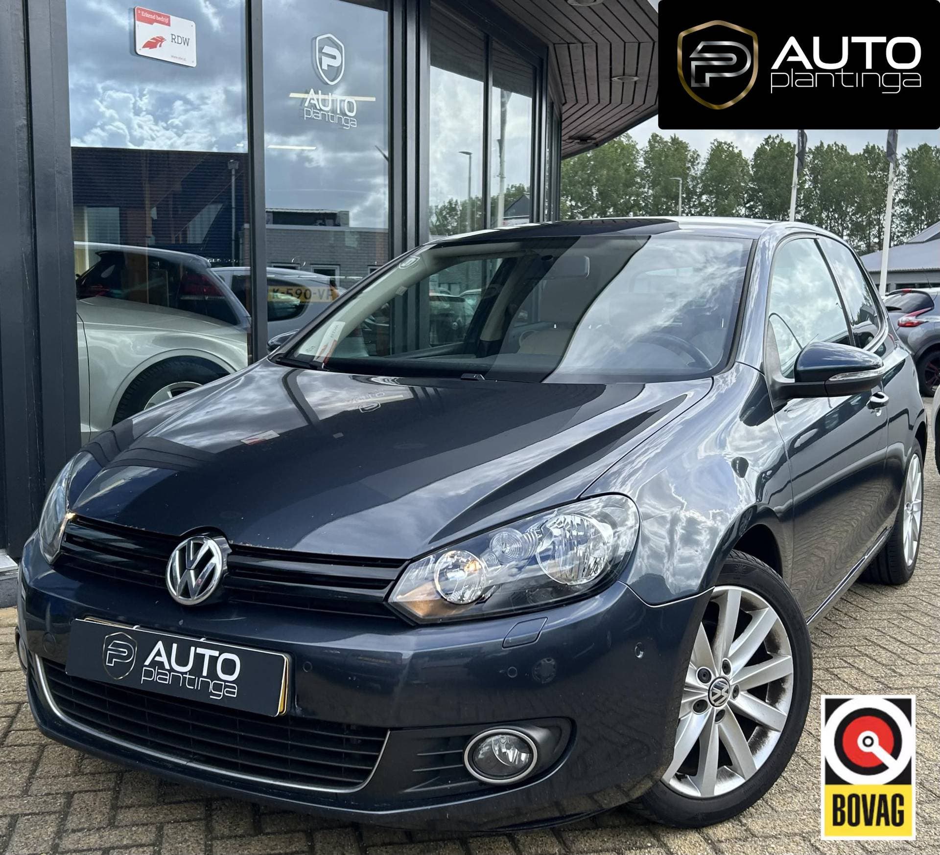 Volkswagen Golf - Afbeelding 1