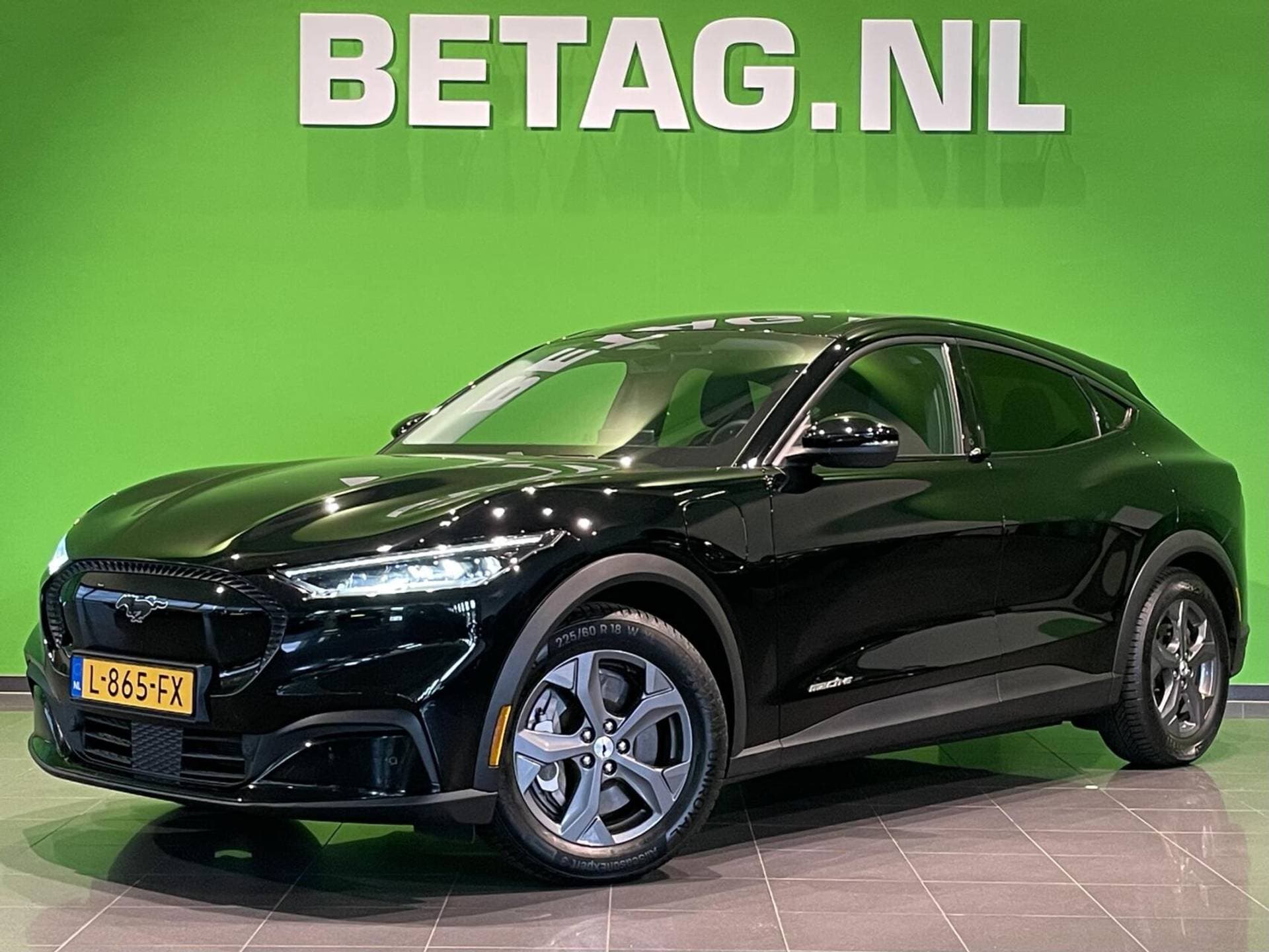 Ford Mustang Mach-E - Afbeelding 1
